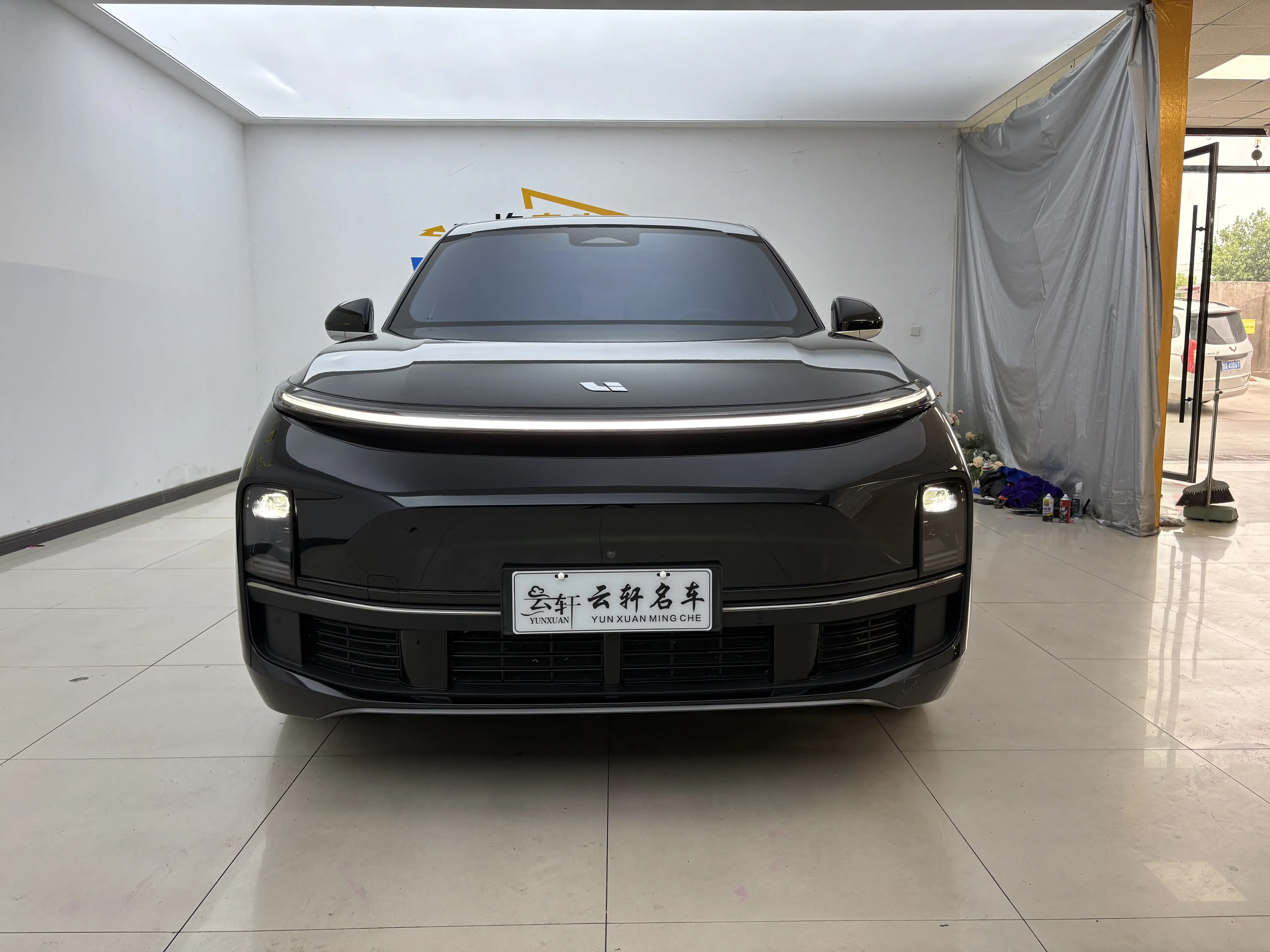 Lixiang L9