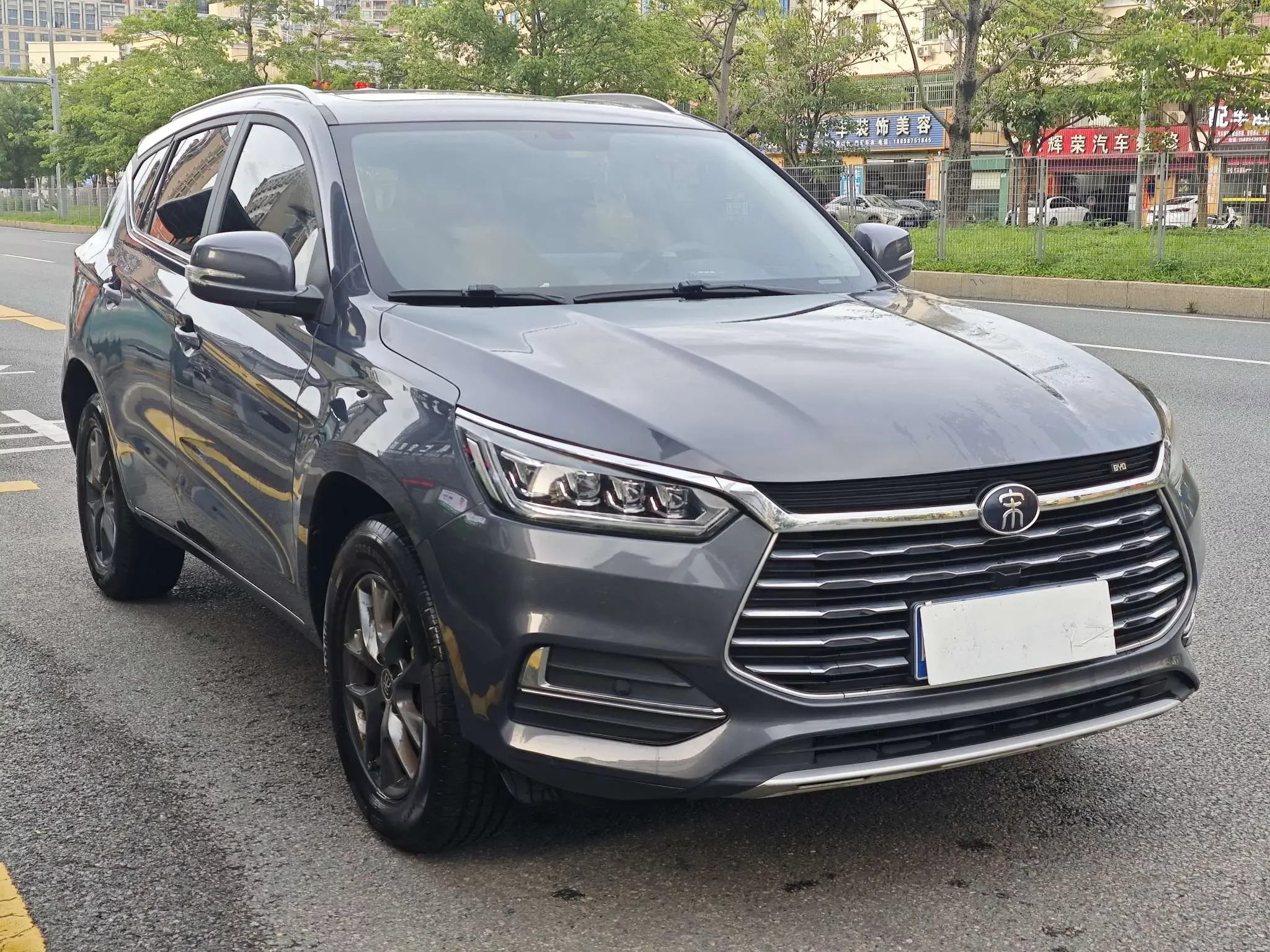 BYD Song