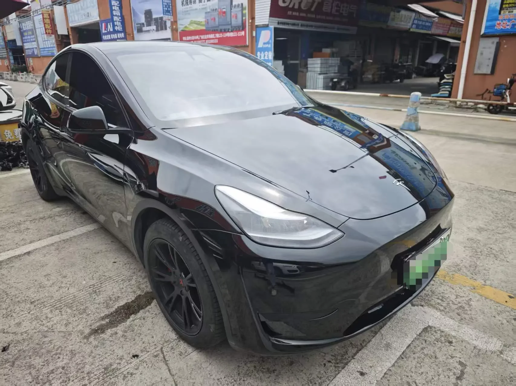 Tesla Model Y