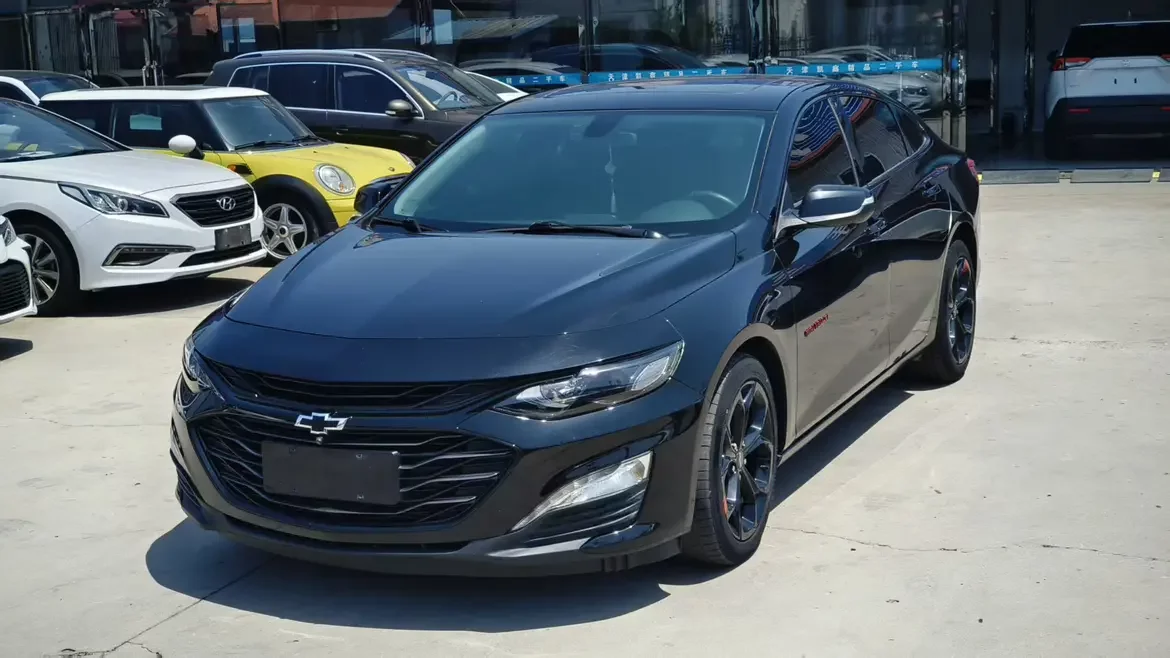 Chevrolet Malibu XL