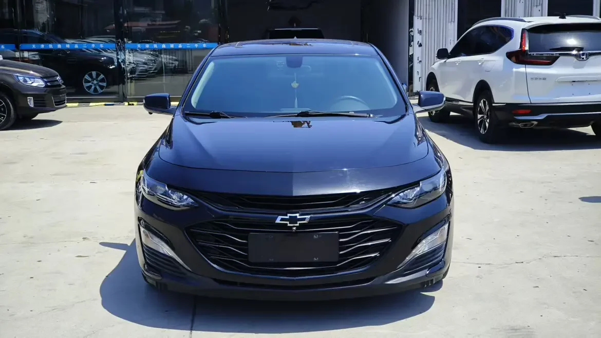 Chevrolet Malibu XL
