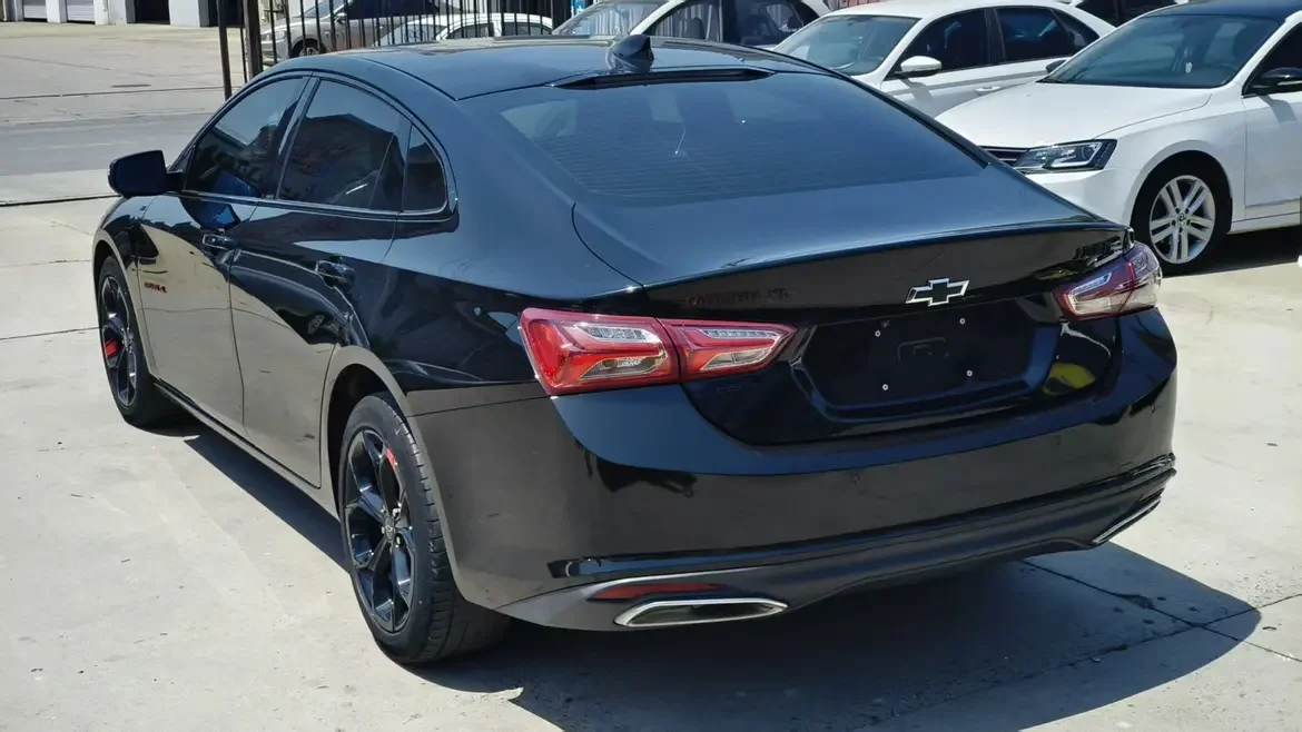 Chevrolet Malibu XL