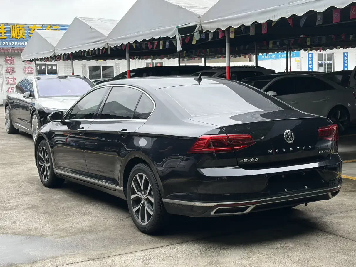 Volkswagen Magotan