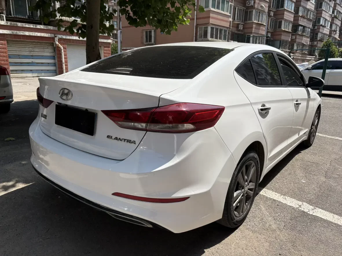 Hyundai lead