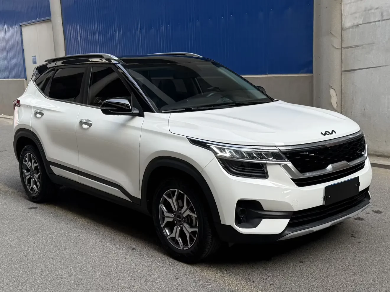 Kia Run proudly