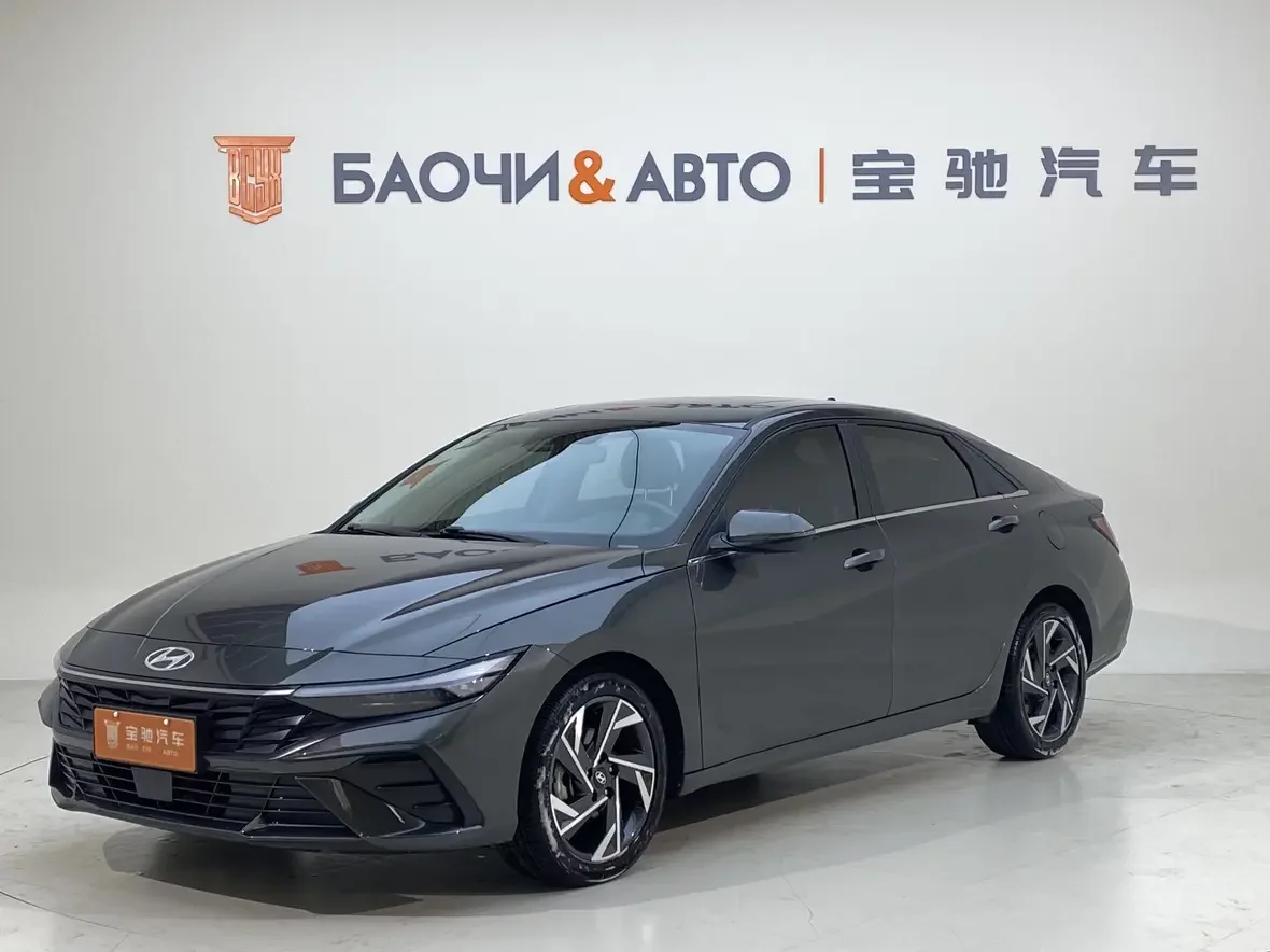Hyundai Elantra