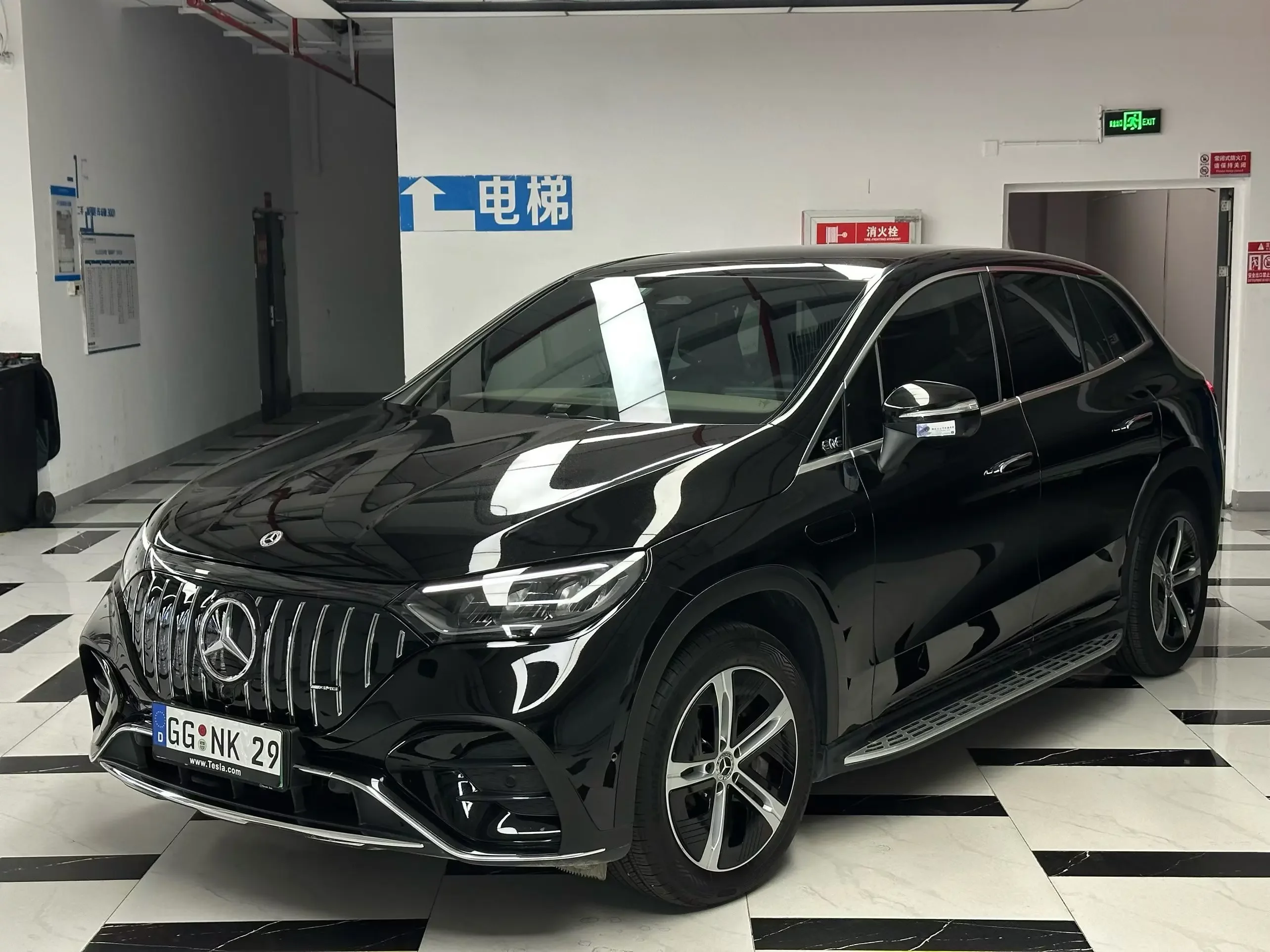 Mercedes-Benz EQE SUV  из Китая
