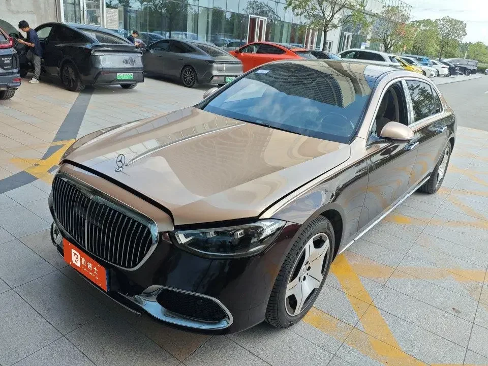 Mercedes-Benz Maybach S-Class