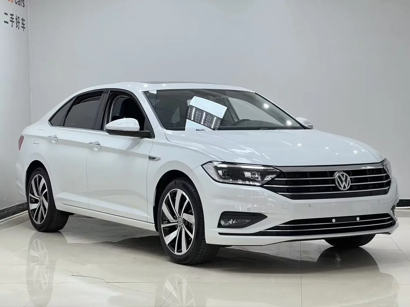 Volkswagen Sagitar