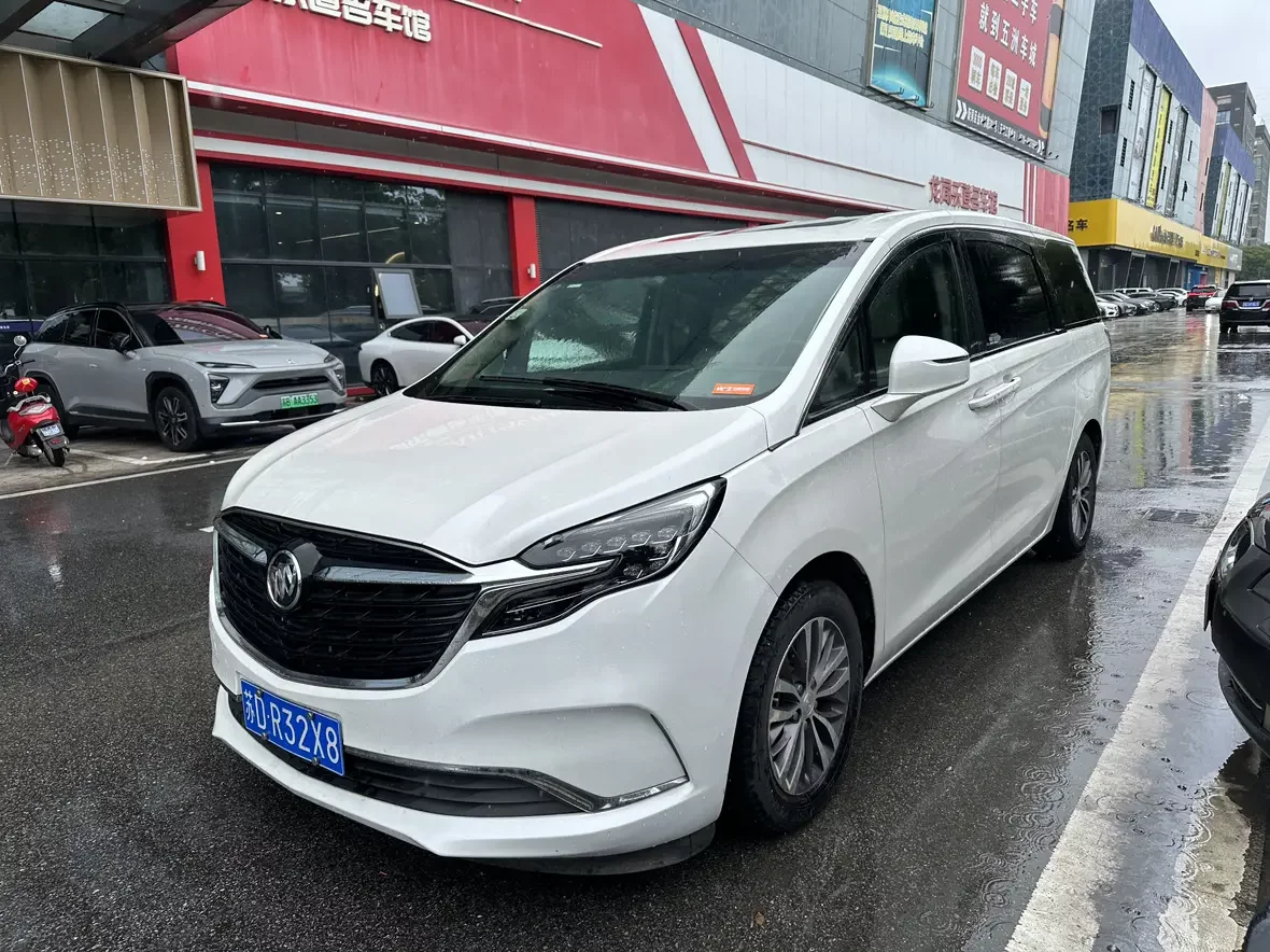 Buick GL8