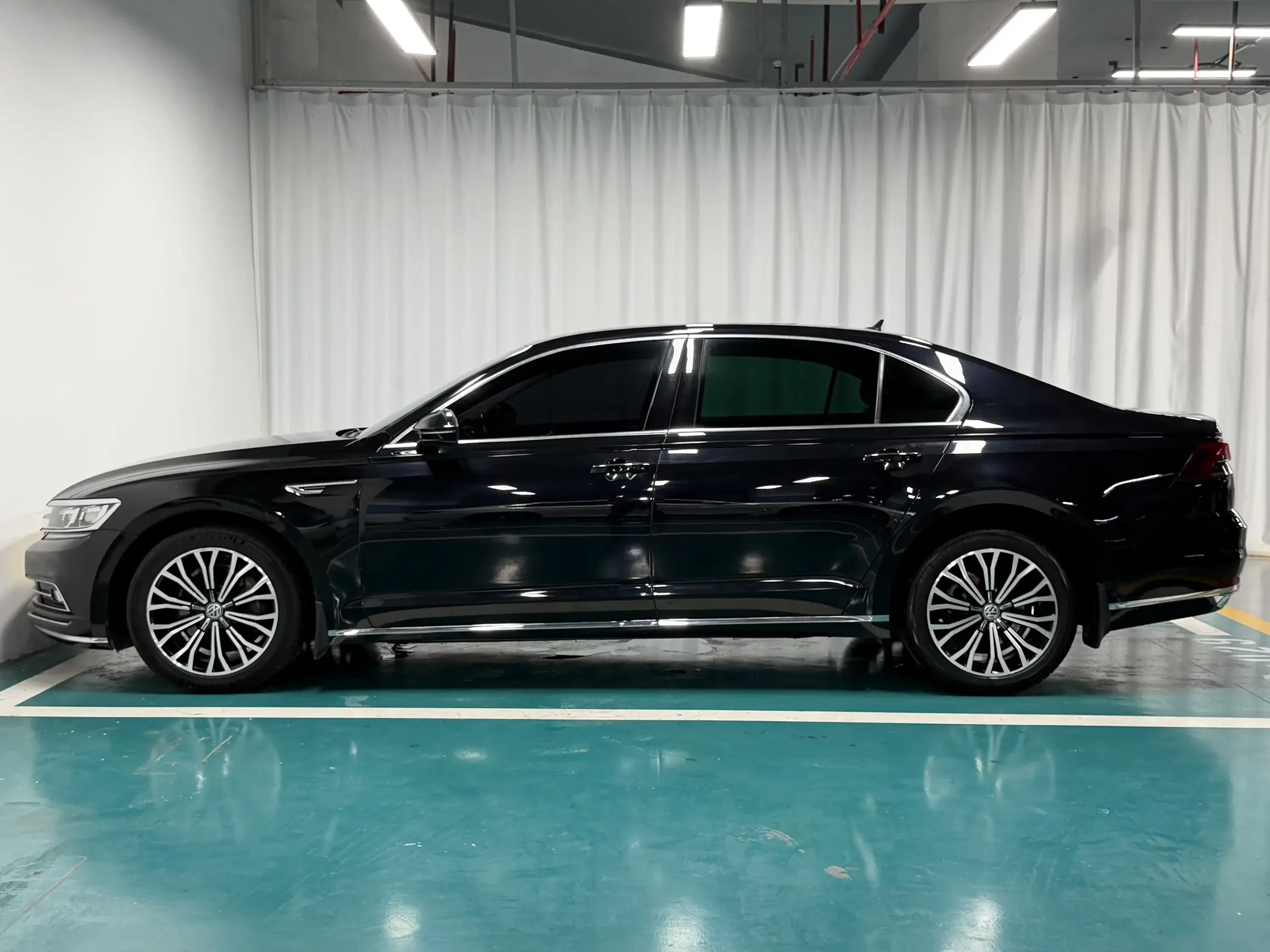 Volkswagen Hui Ang