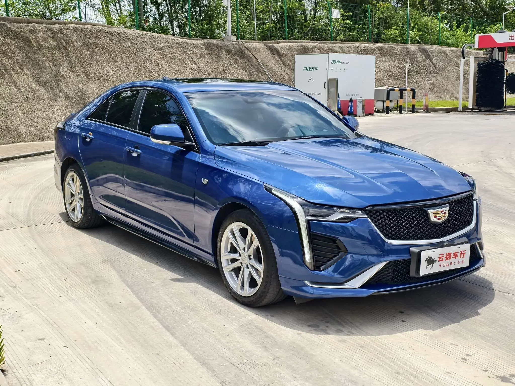 Cadillac CT4