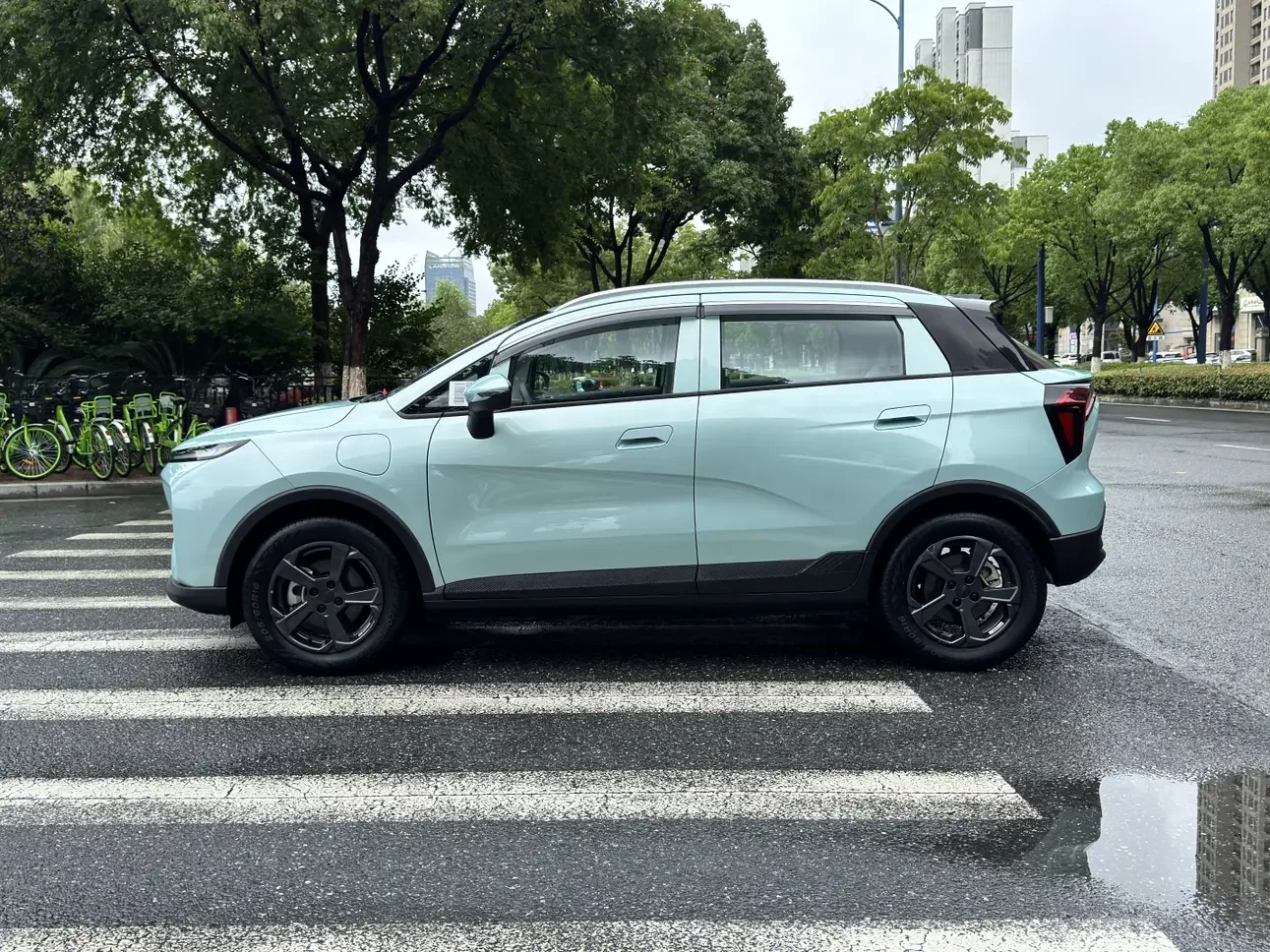 Geely Geometry E Firefly