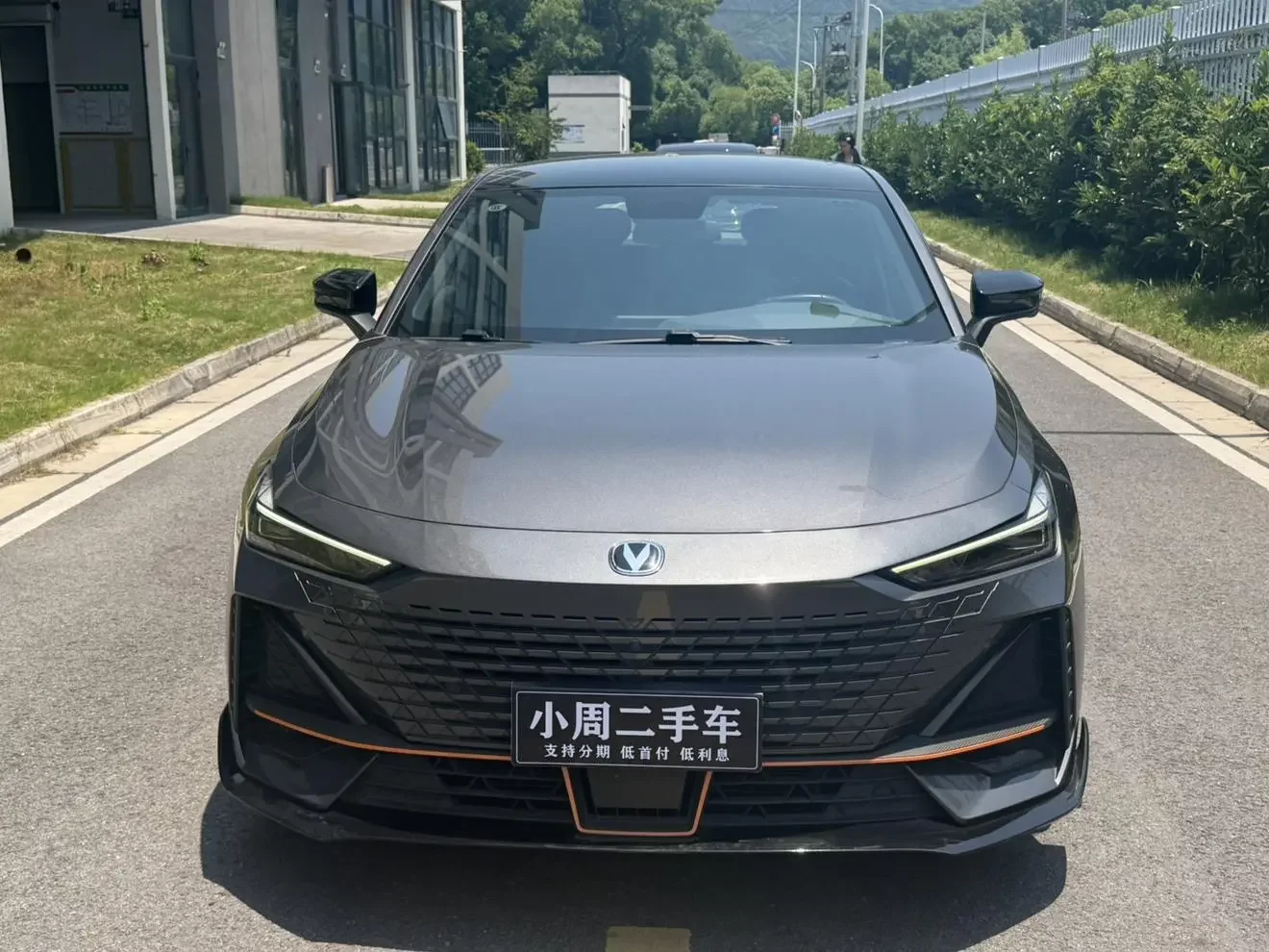 Changan UNI-V  из Китая