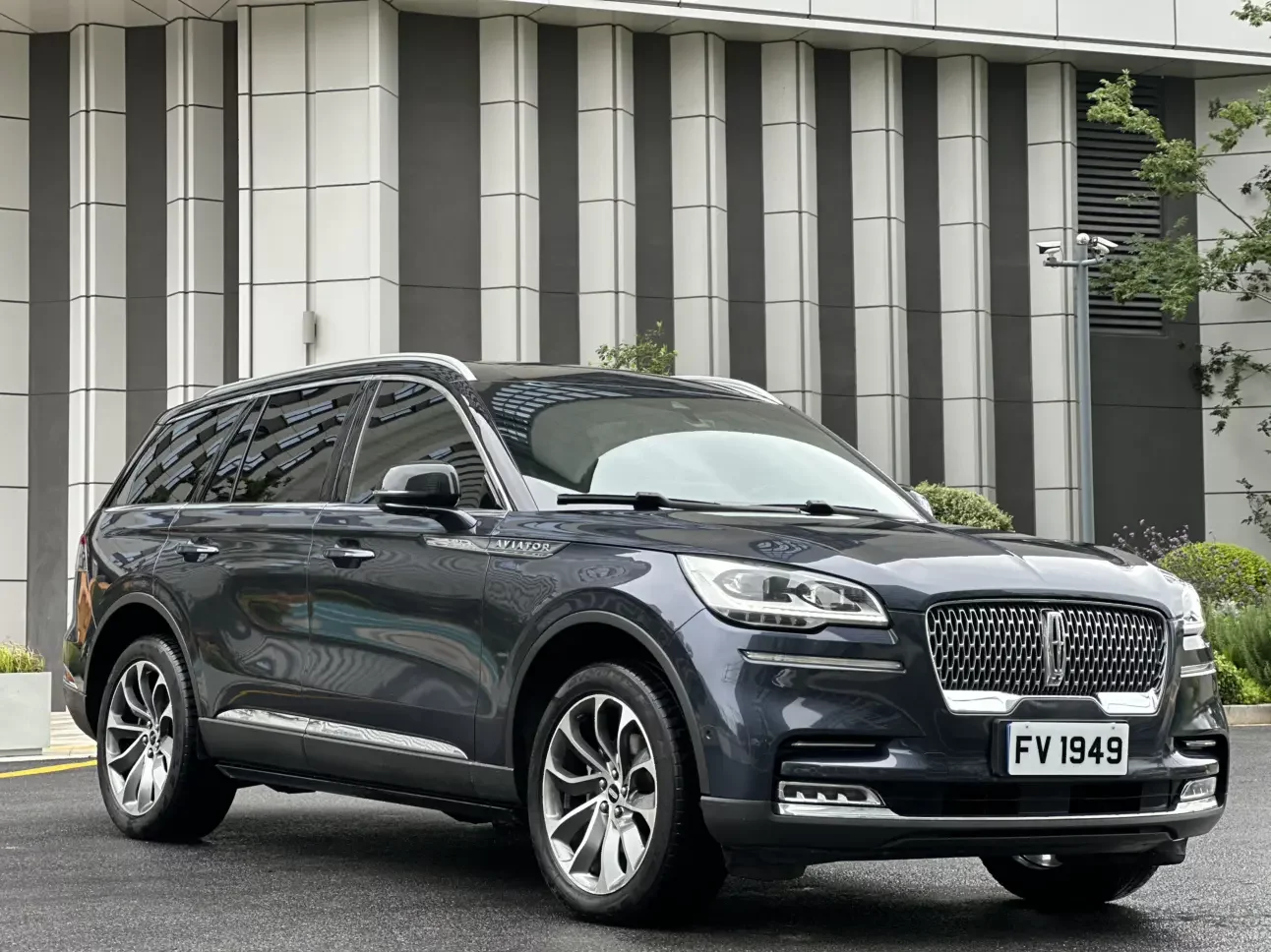 Lincoln aviator