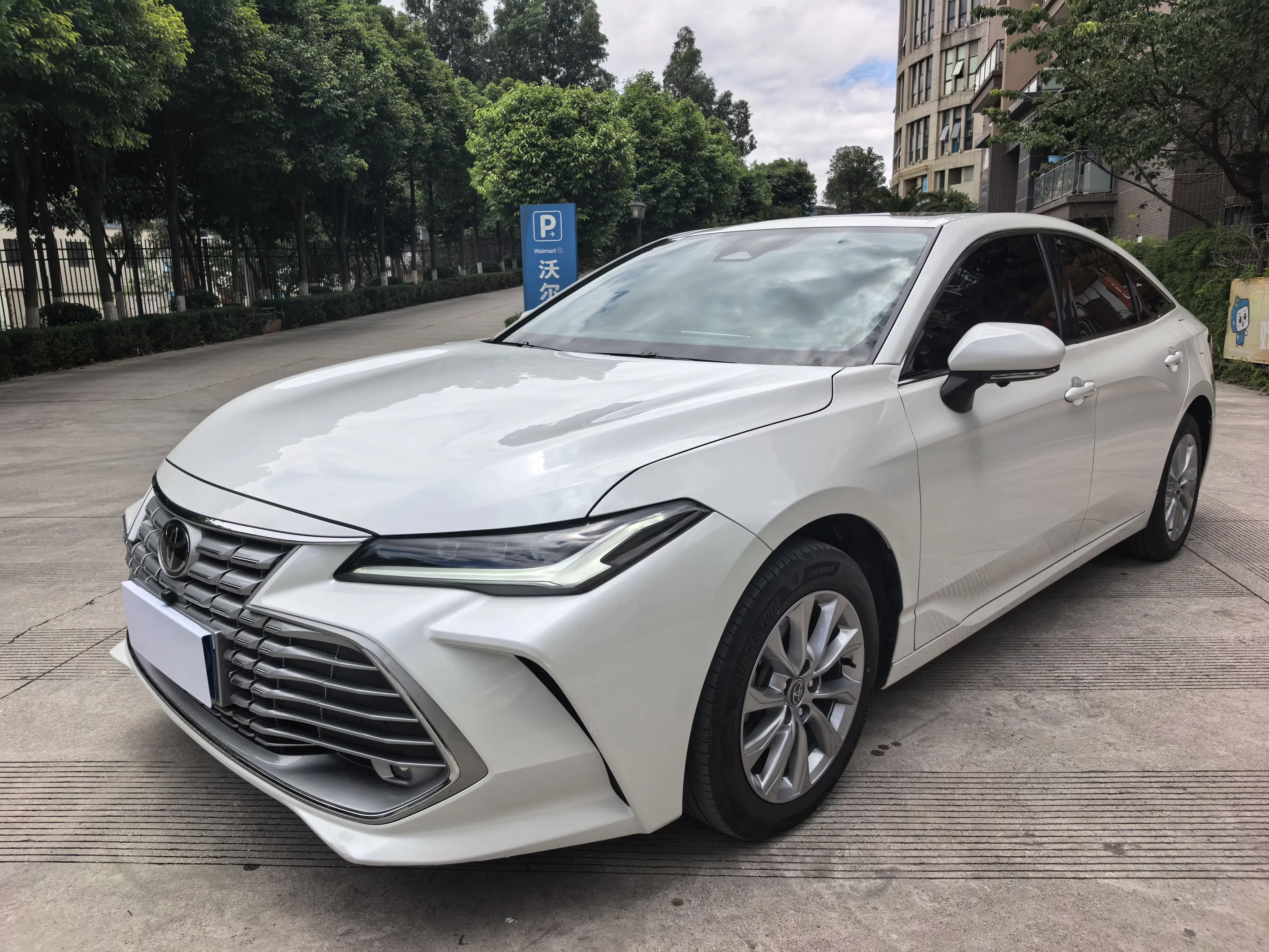 Toyota Avalon
