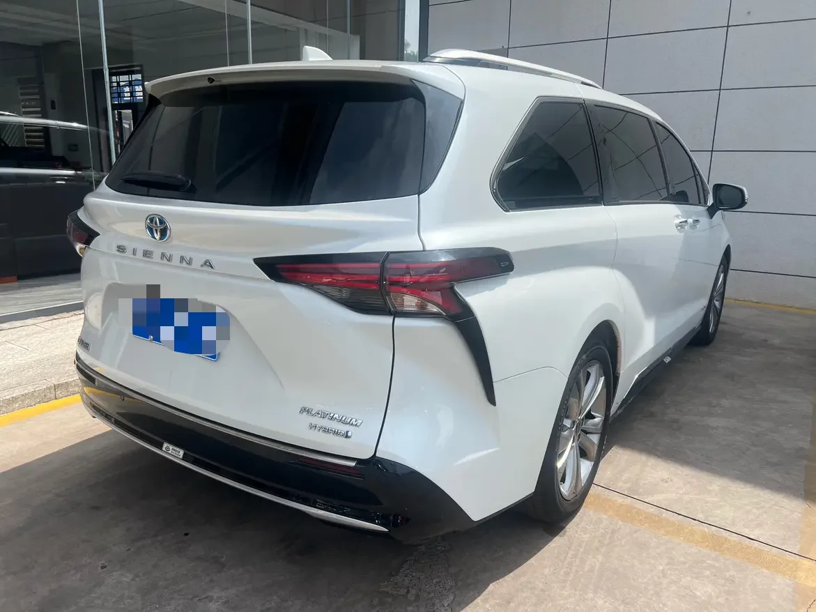 Toyota Sienna