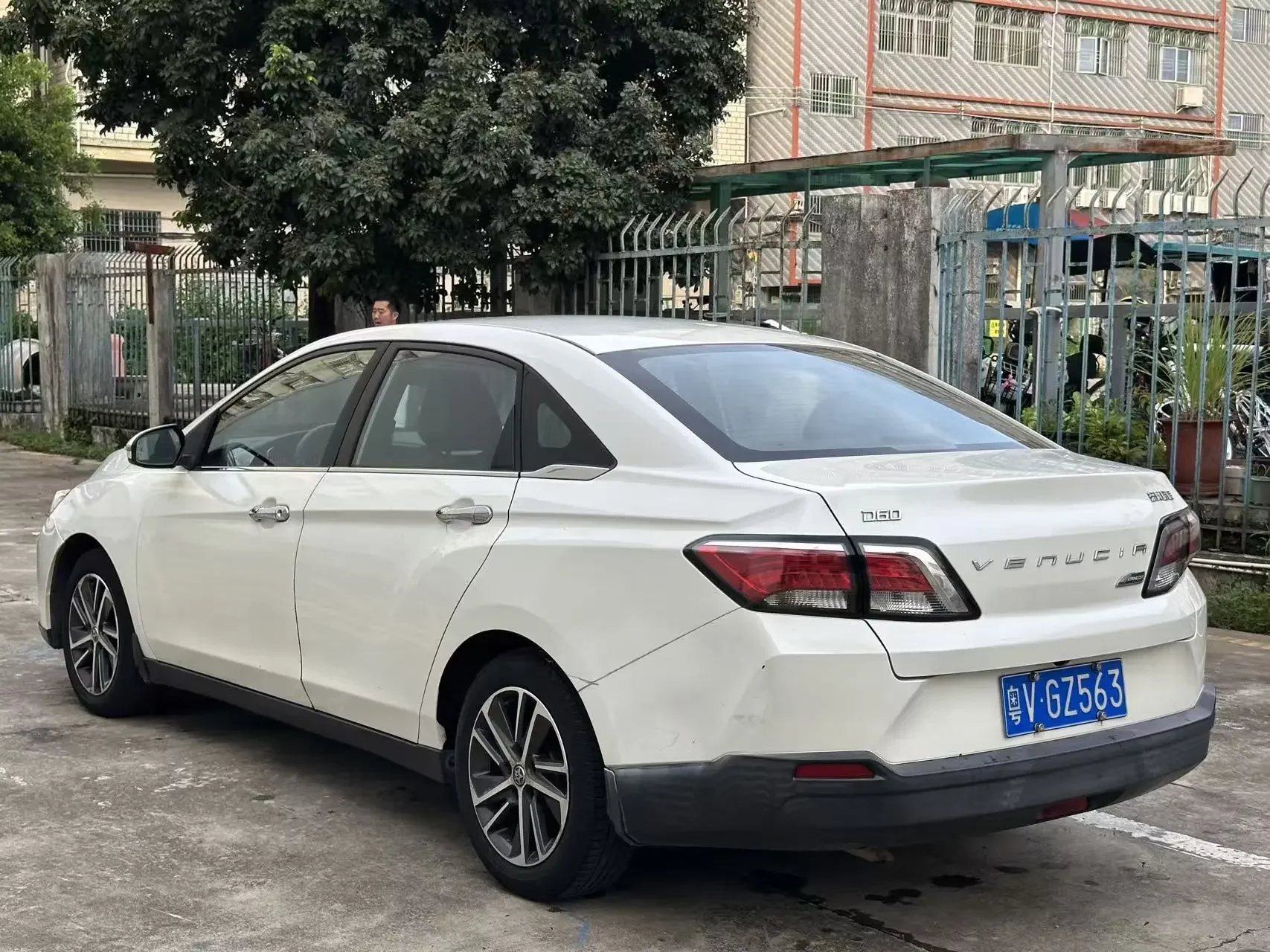 Kai Chen Venucia D60