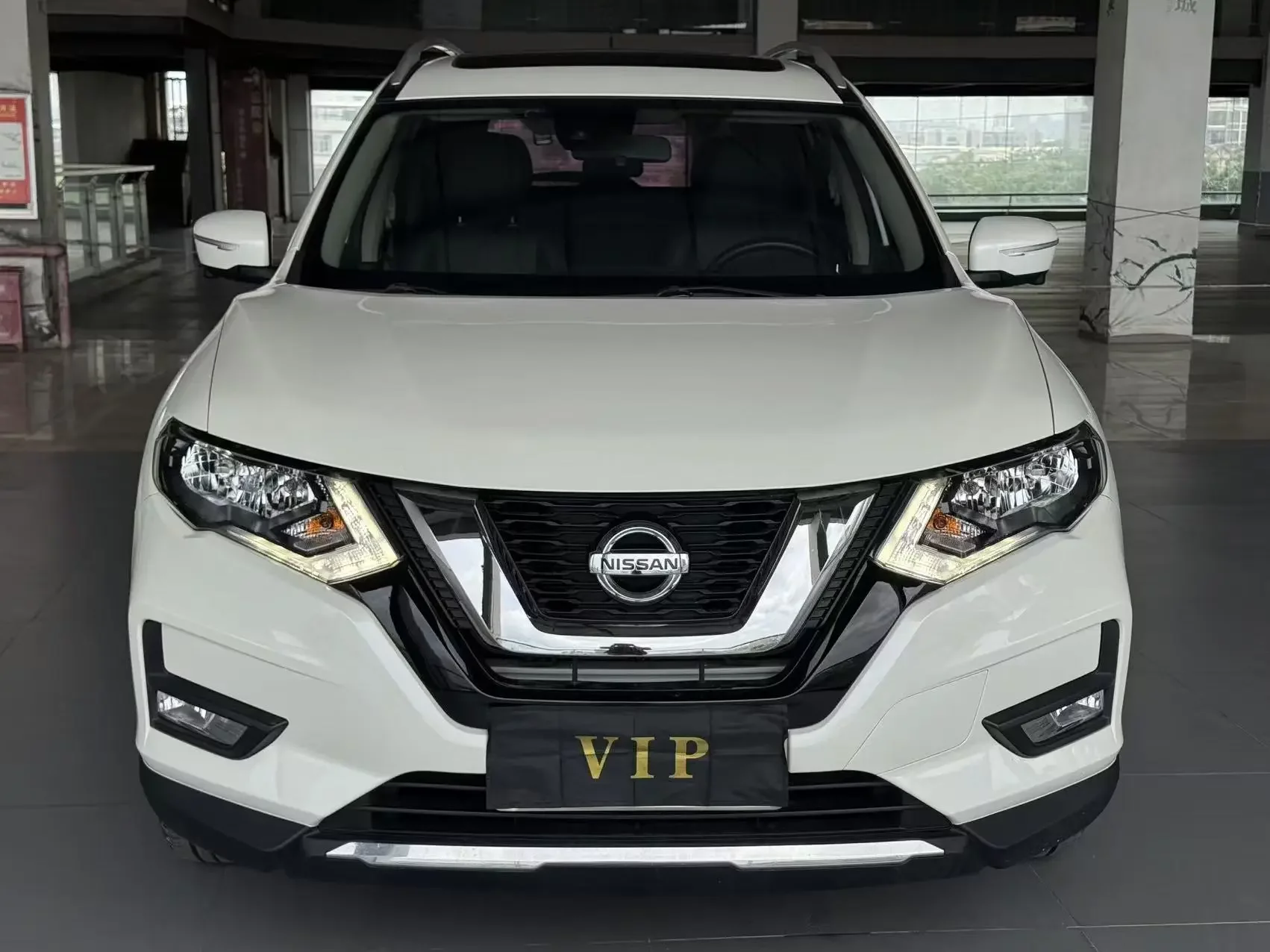 Nissan X-Trail (Qijun)  из Китая
