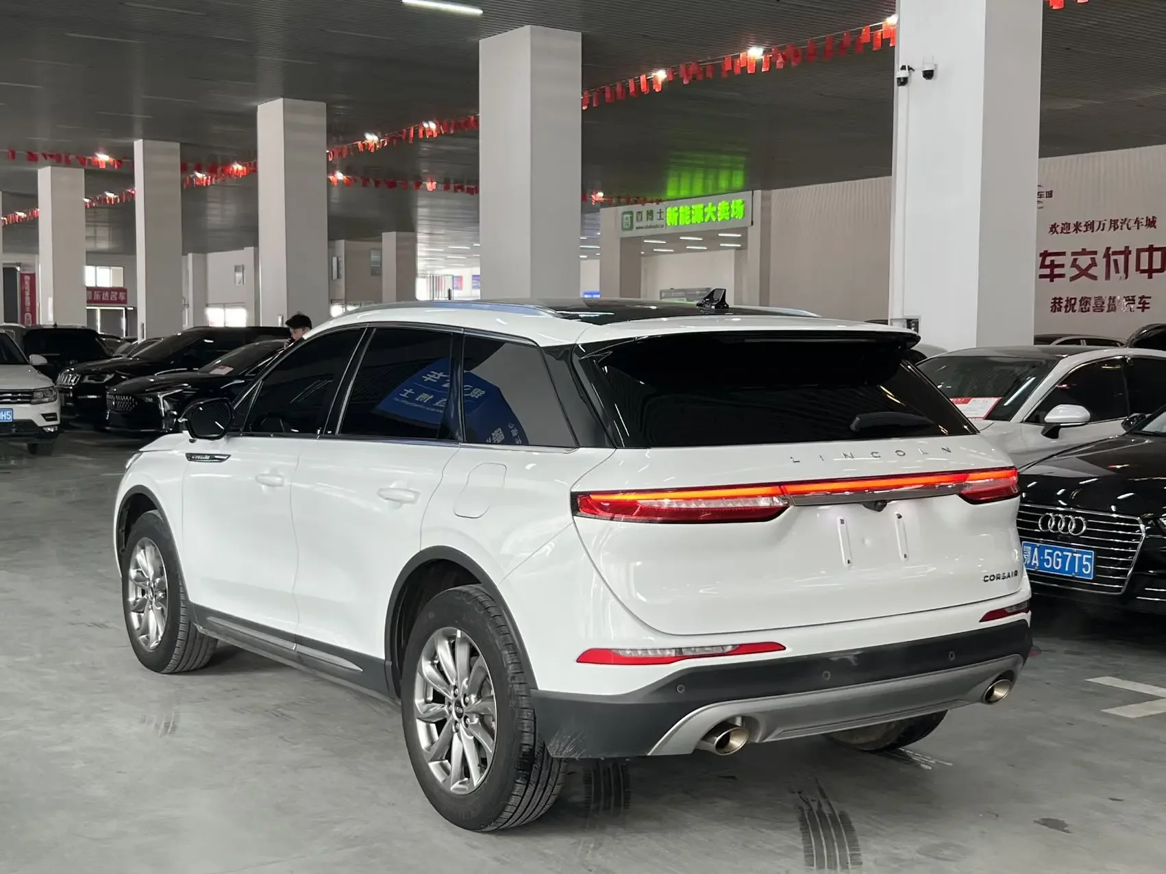 Lincoln adventurer
