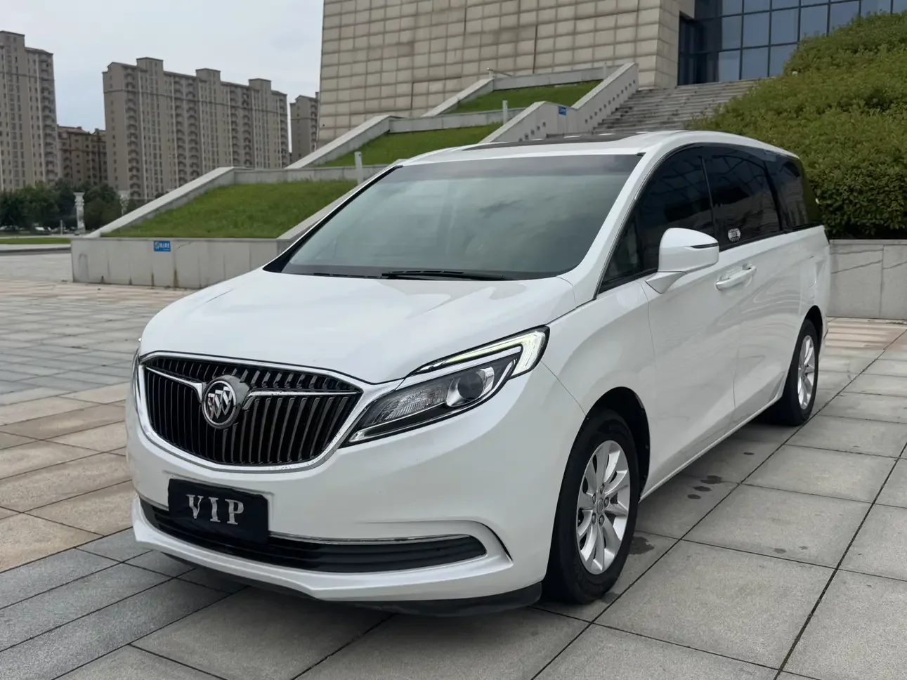 Buick GL8