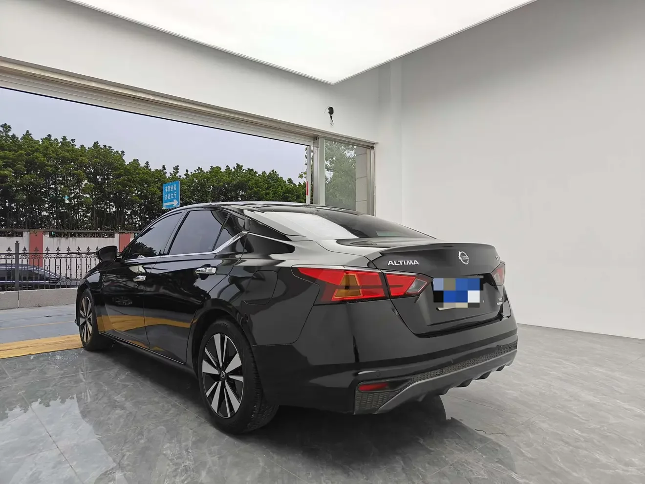 Nissan Altima