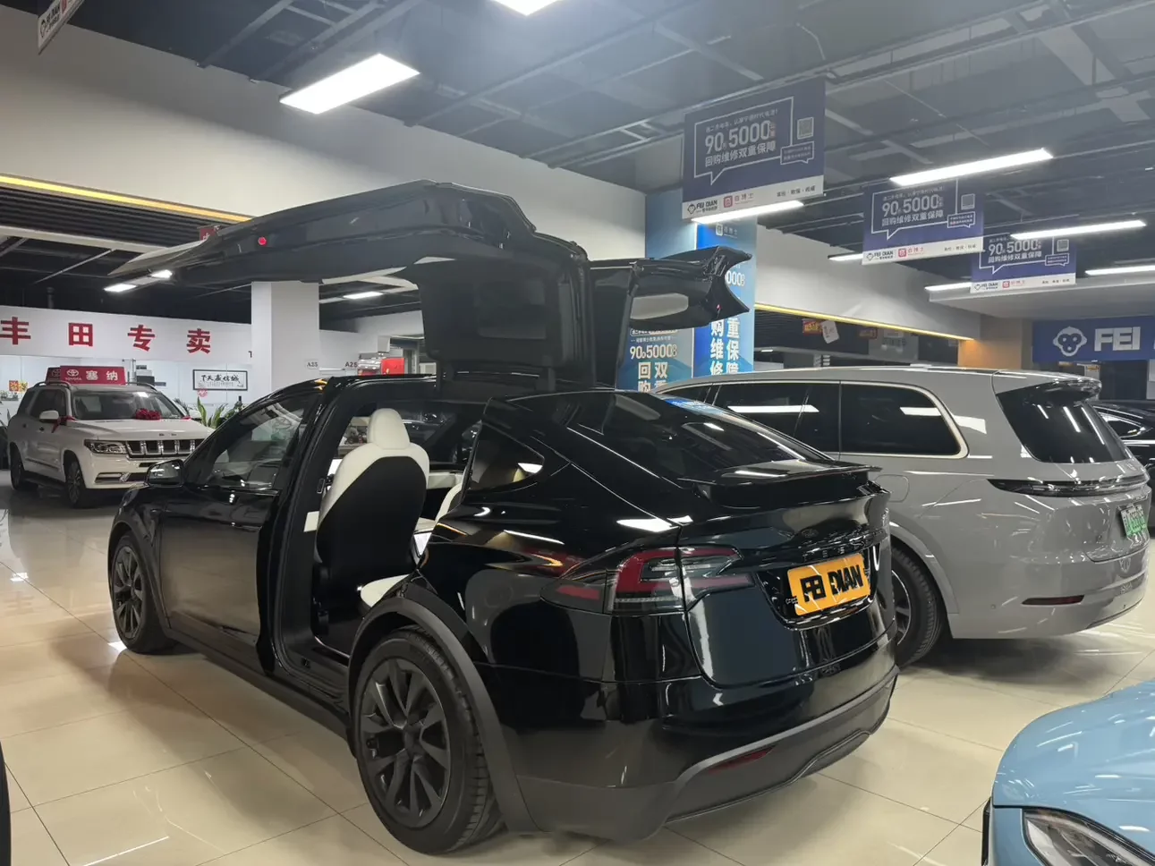 Tesla Model X