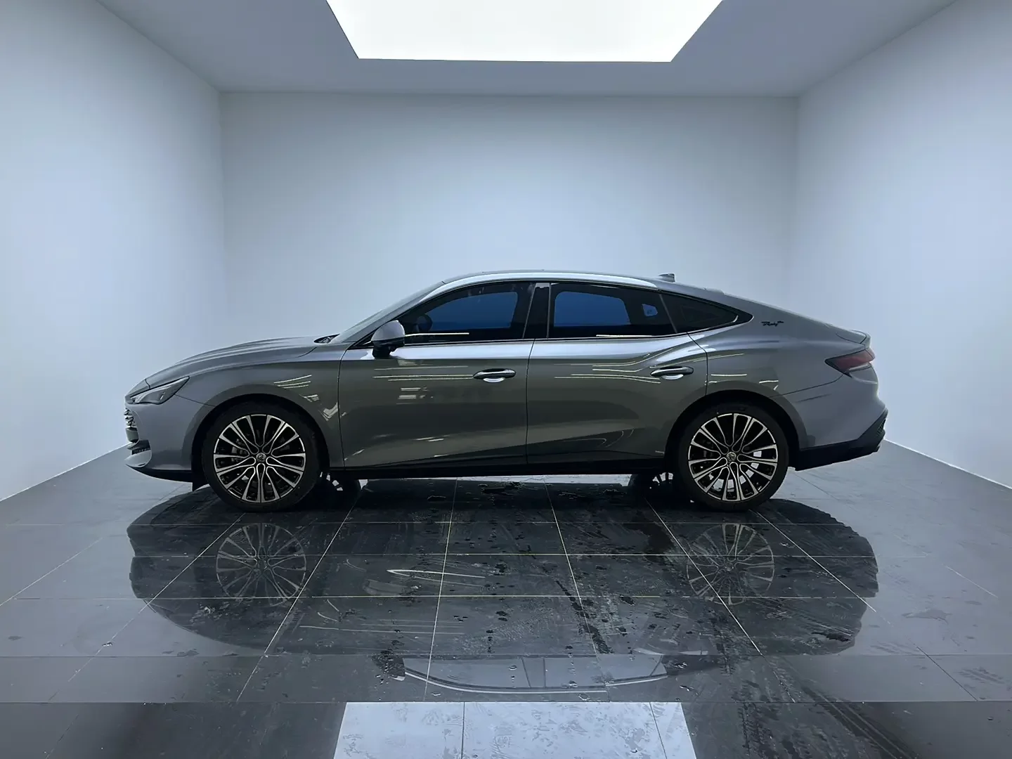 MG 7