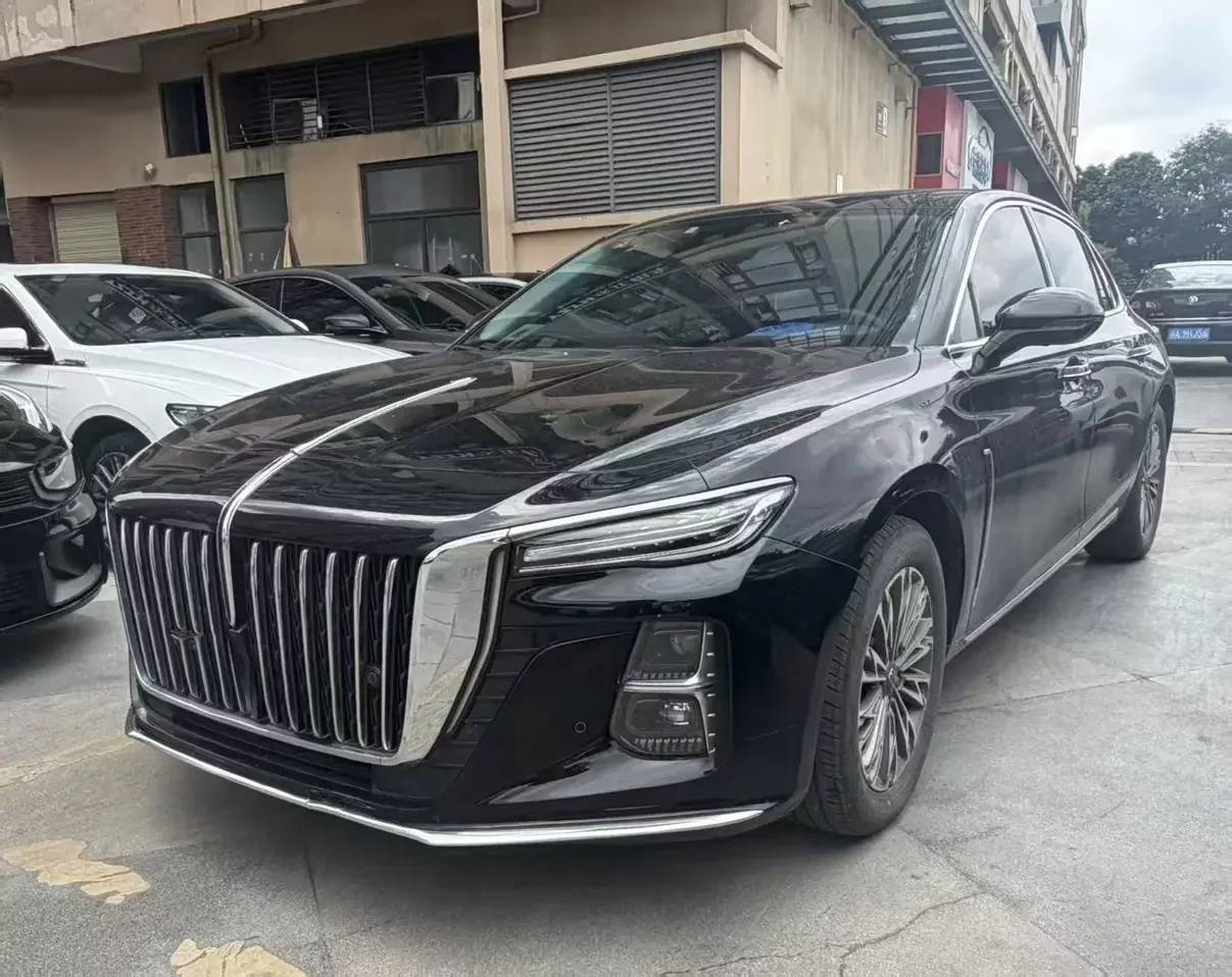 Hongqi H5  из Китая