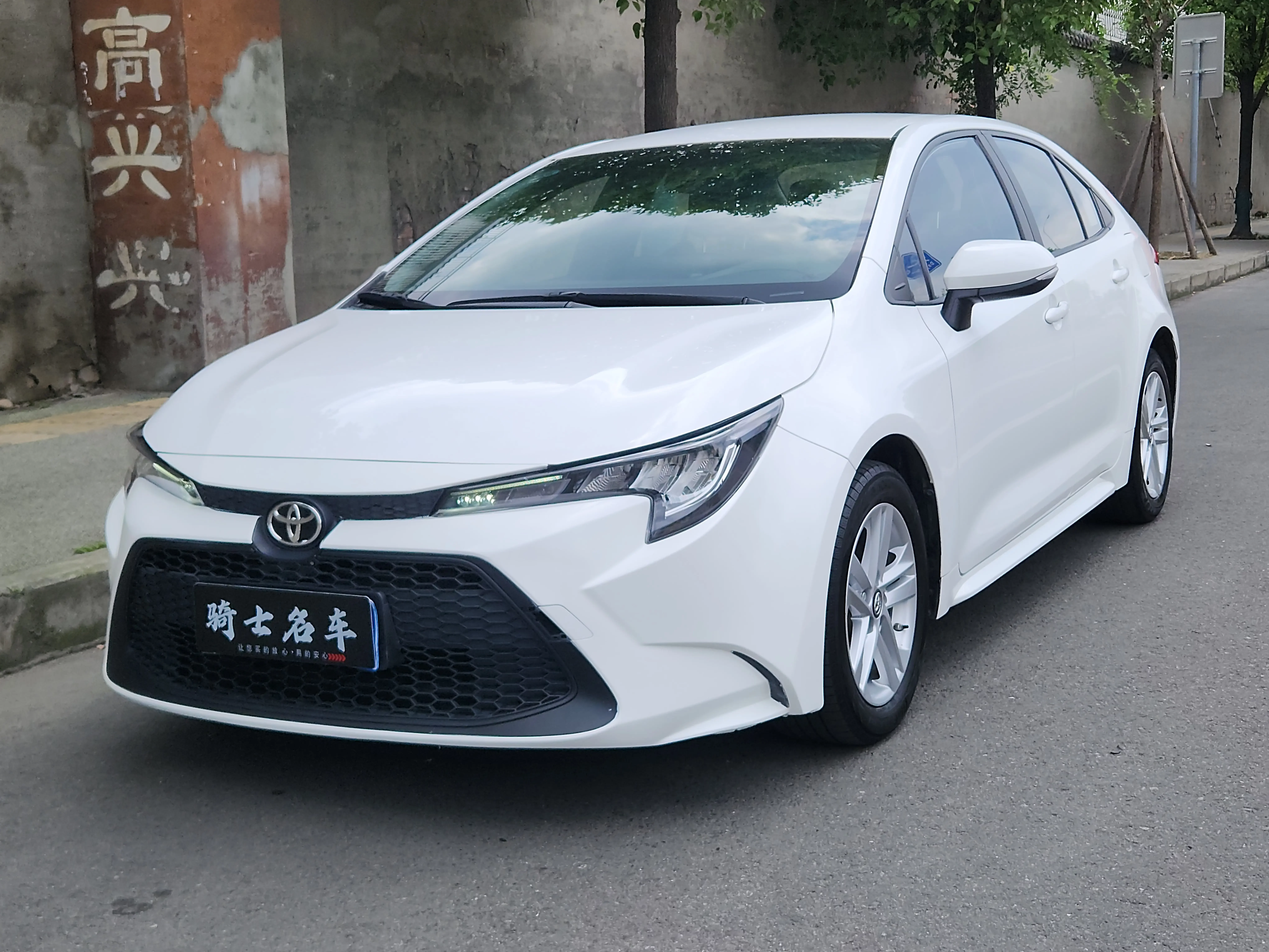 Toyota Levin (Lei Ling)  из Китая