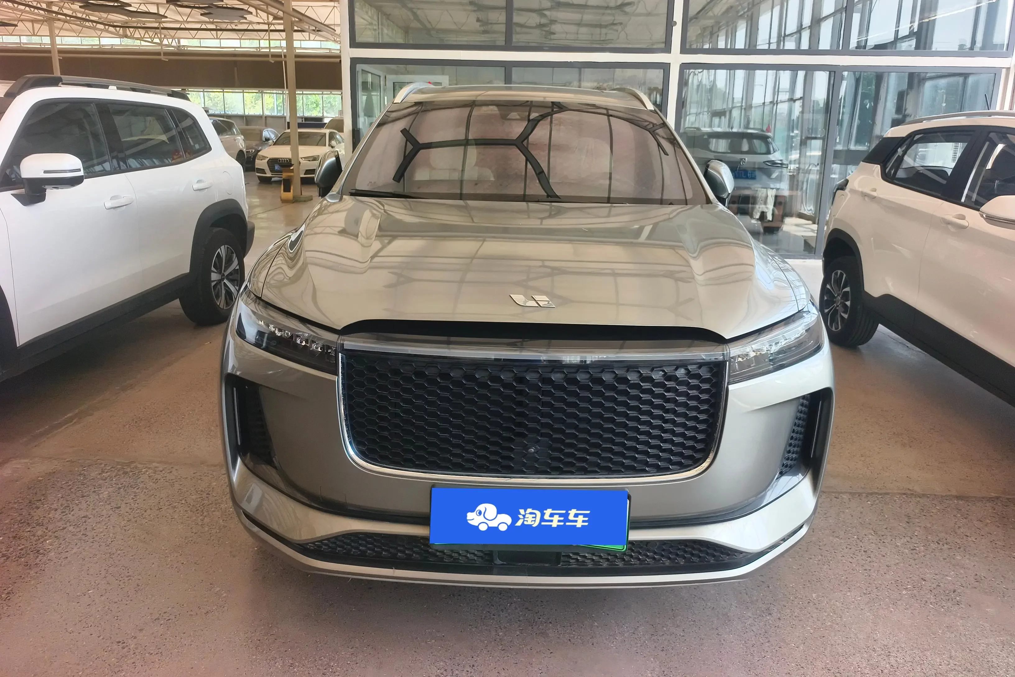 Li ONE (Ideal ONE)  из Китая
