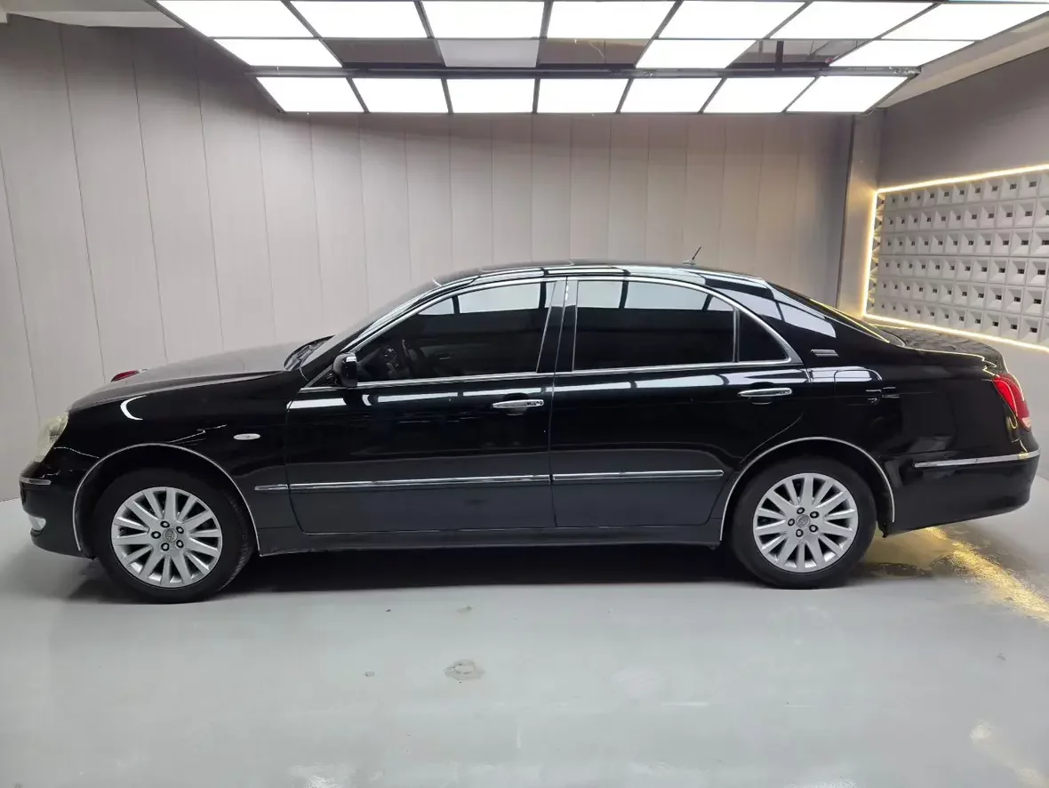 Hongqi red flag flourishing