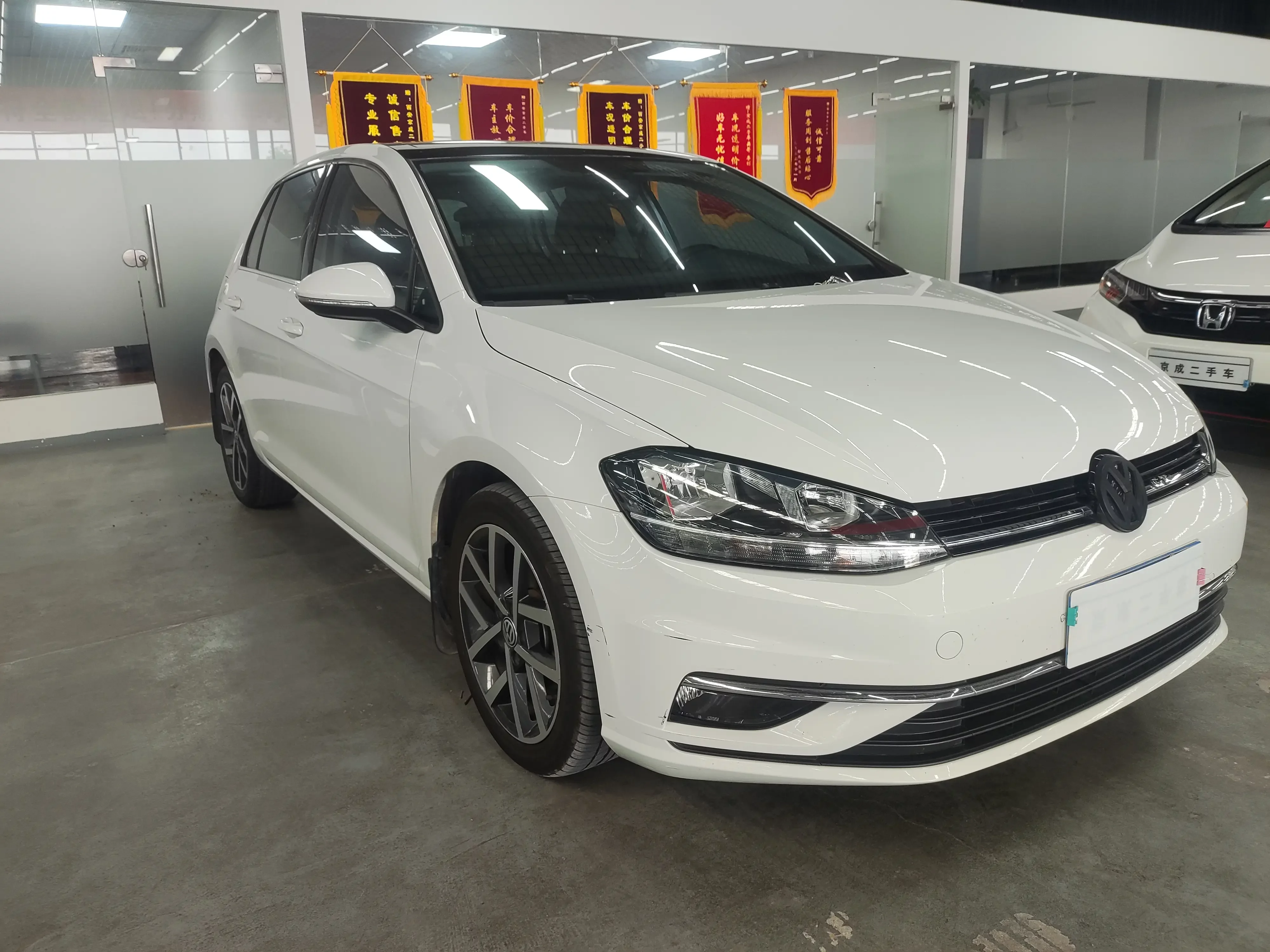 Volkswagen golf