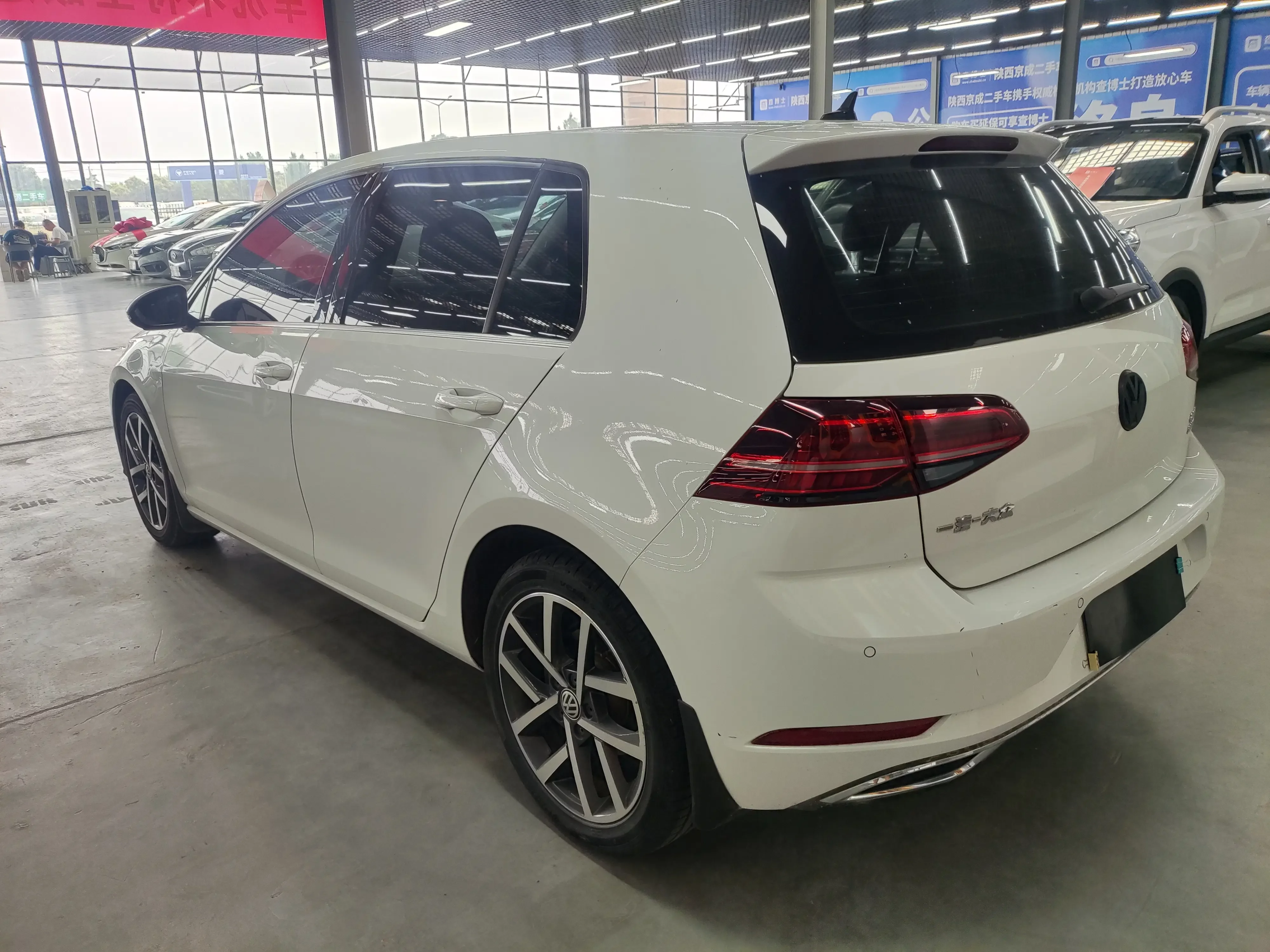Volkswagen golf