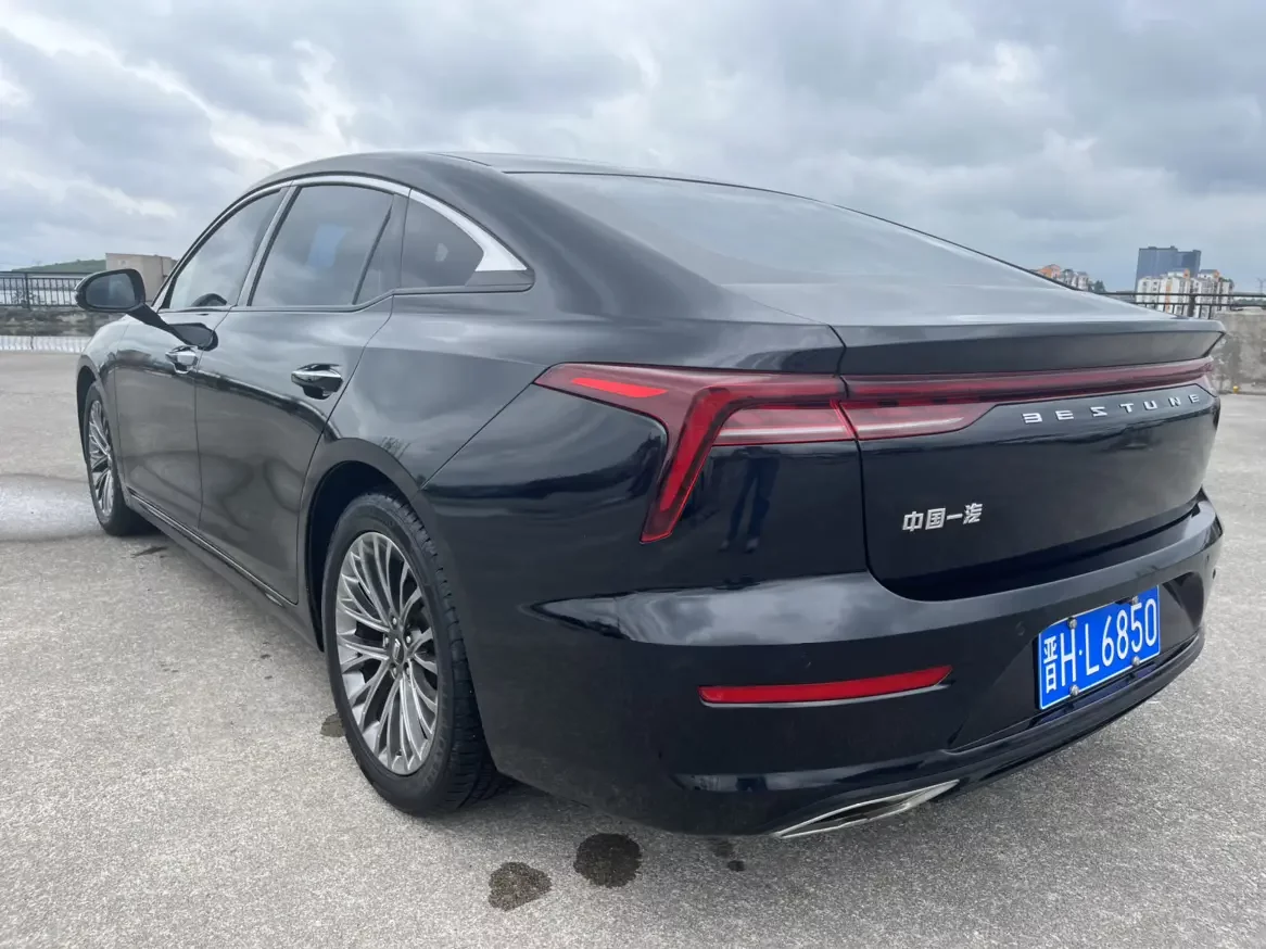 FAW Bestune B70