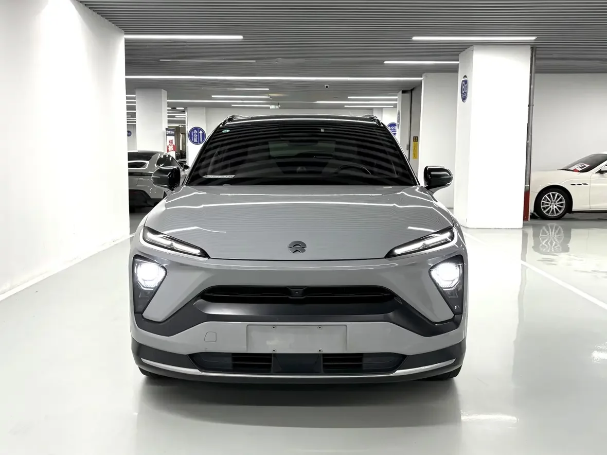 NIO ES6  из Китая
