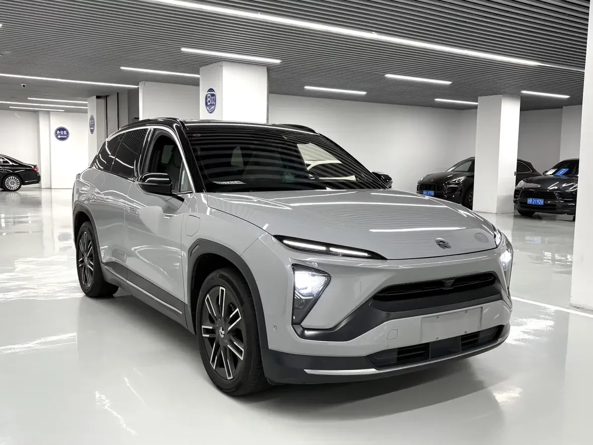 NIO ES6