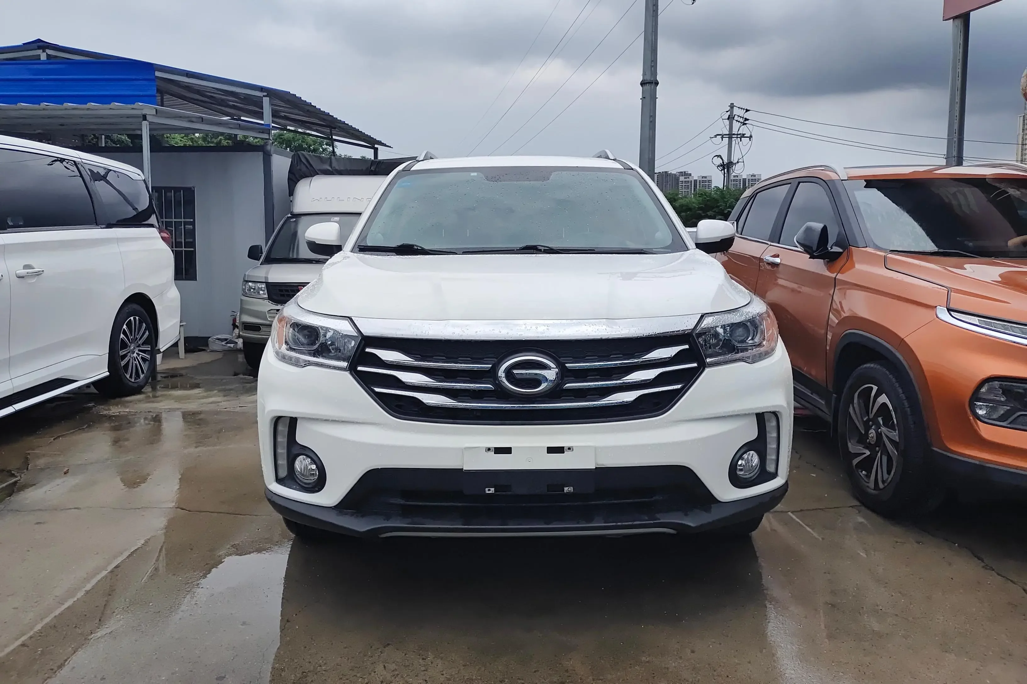 GAC Trumpchi GS4  из Китая