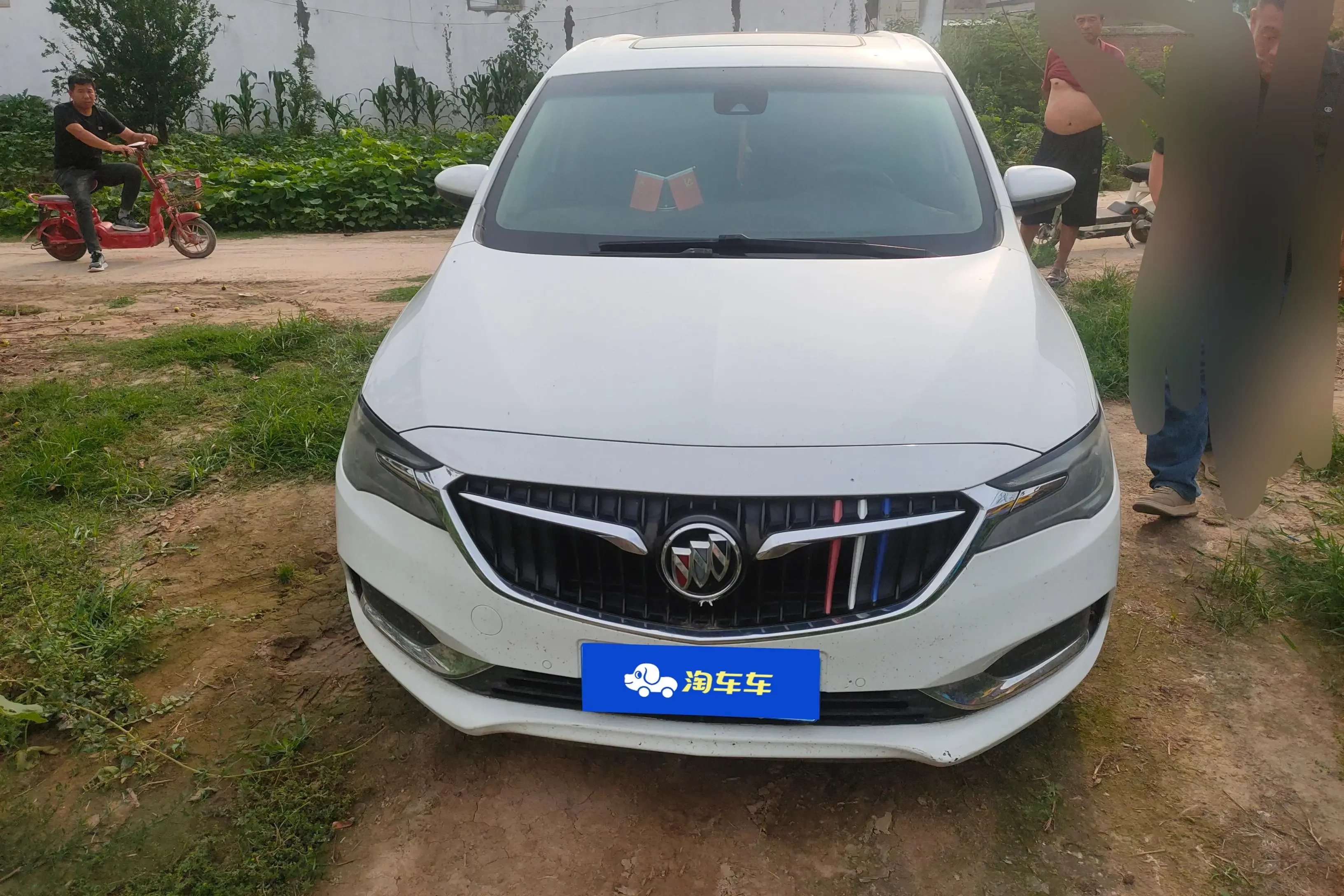 Buick GL6