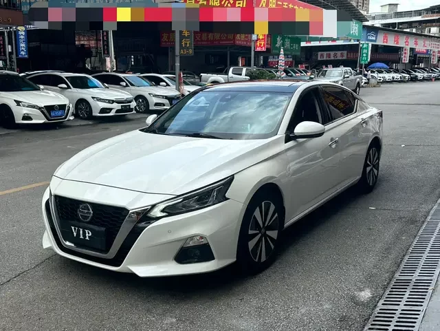 Nissan Altima (Teana)  из Китая