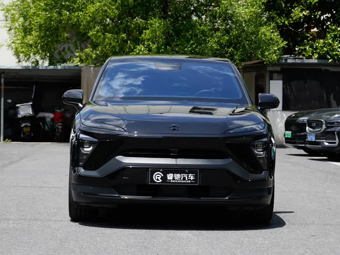 NIO EC6  из Китая