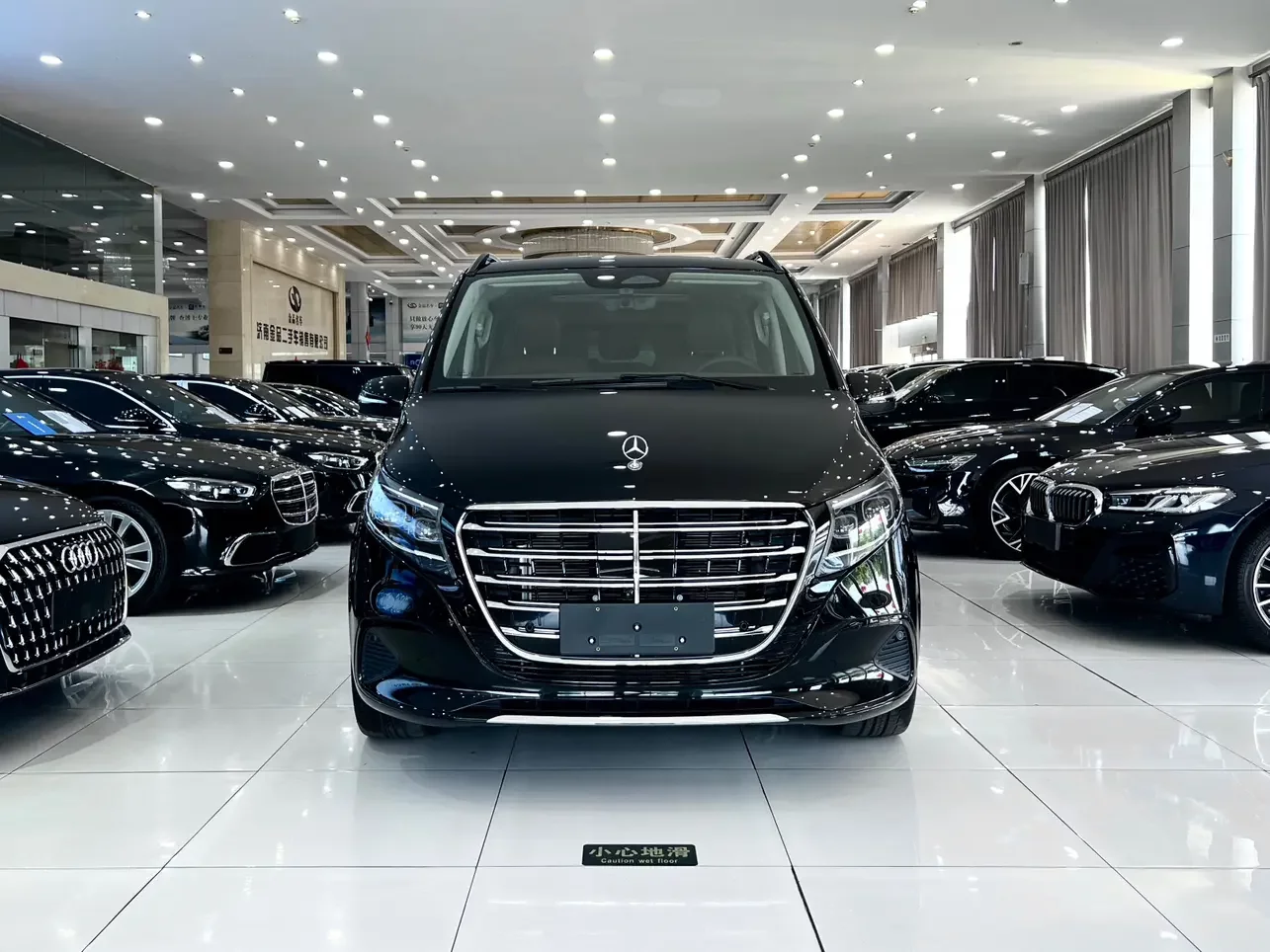 Mercedes-Benz V Class