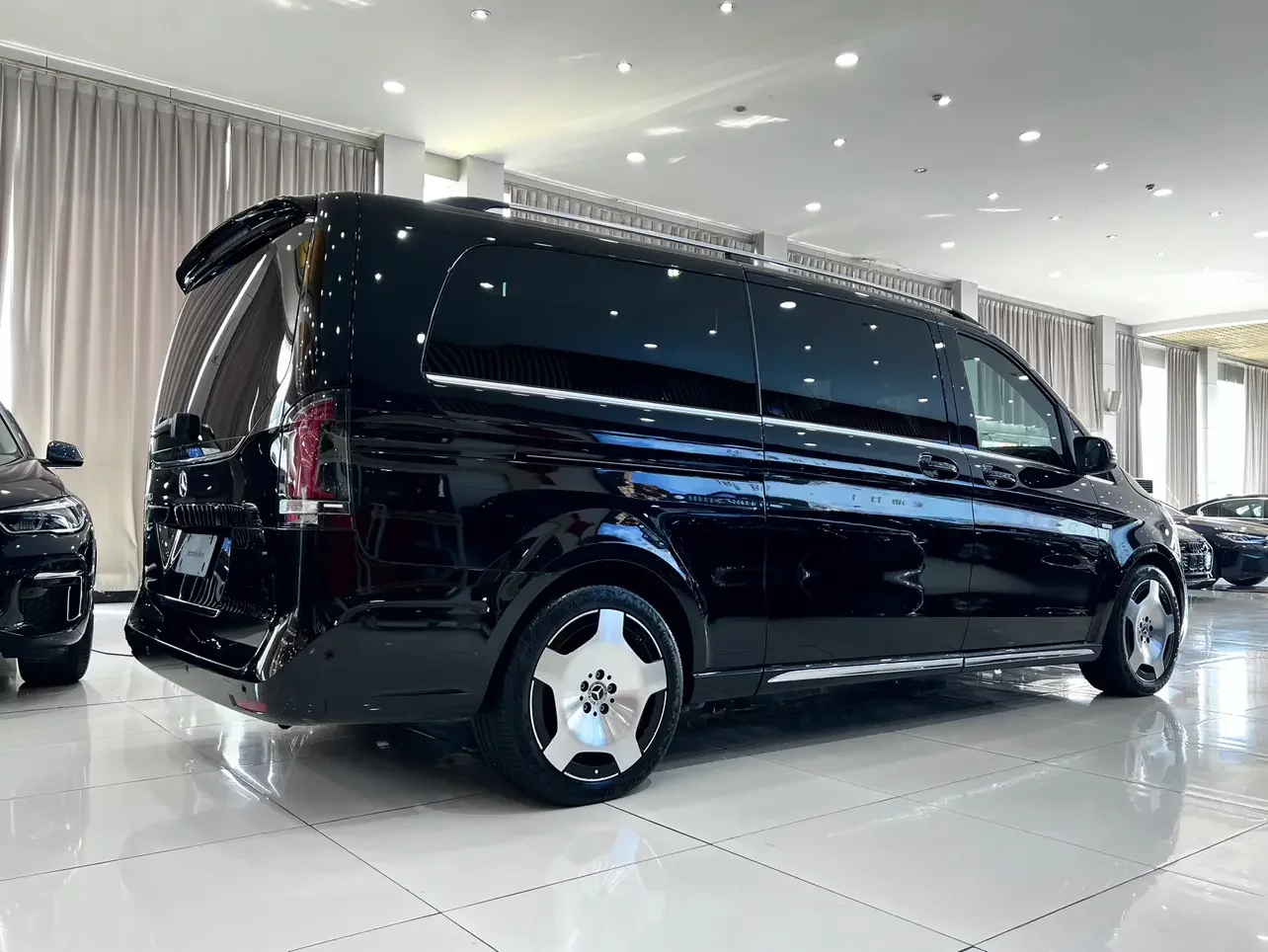 Mercedes-Benz V Class