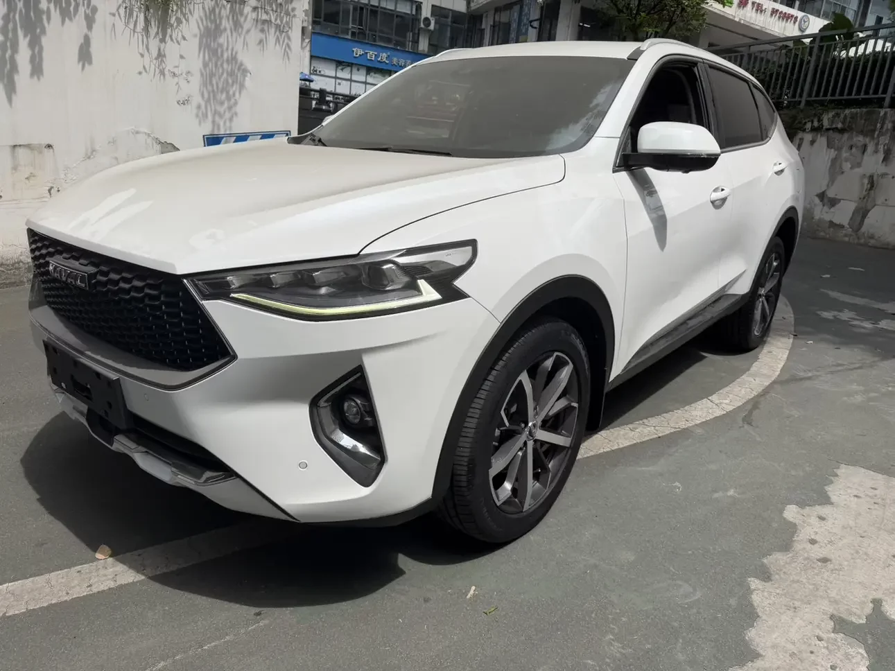 Haval F7