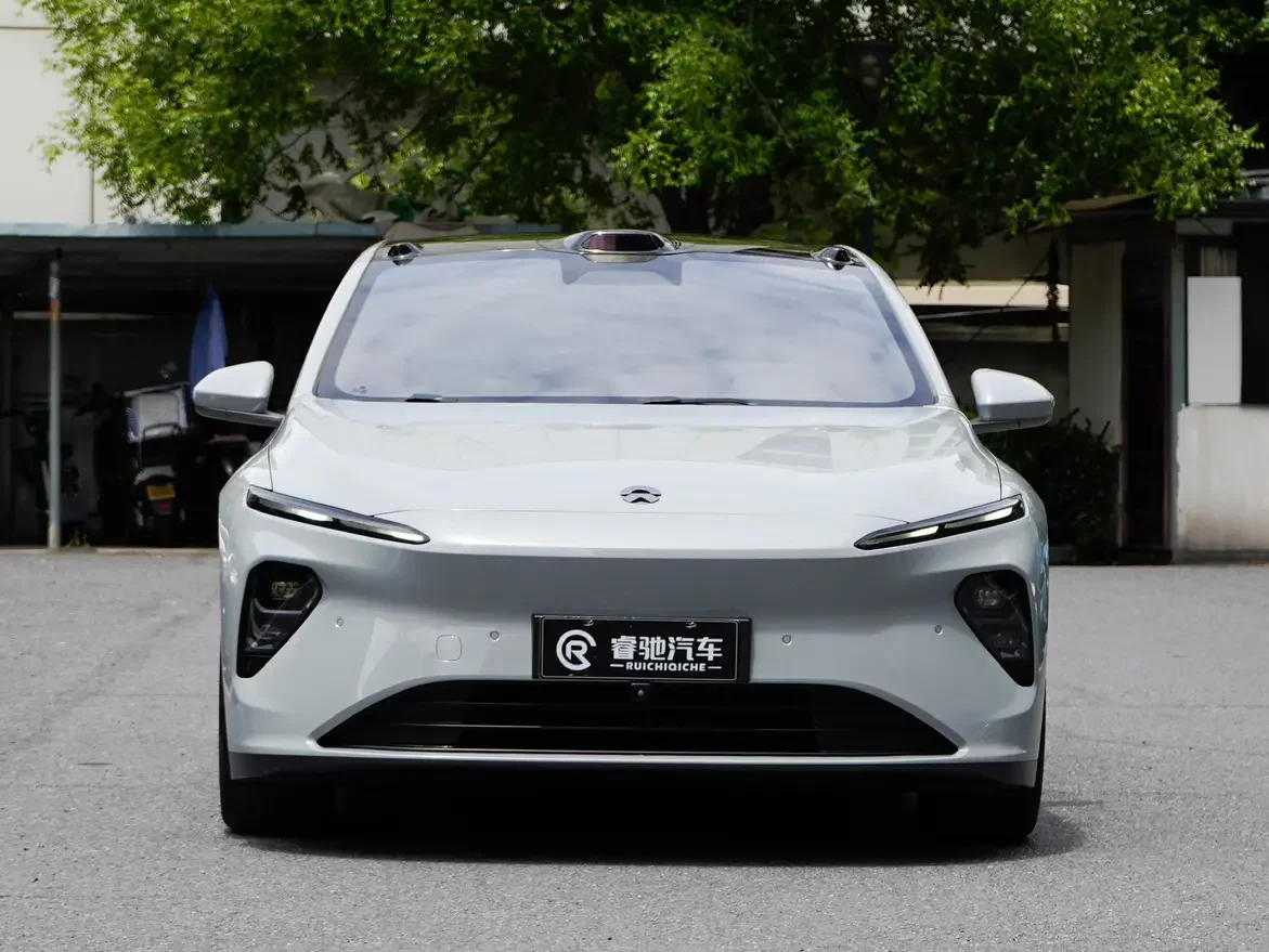 NIO ET7  из Китая