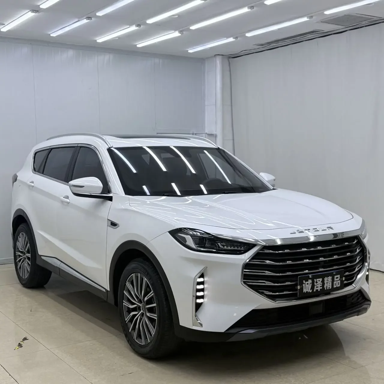Jetour Jietu X70 PLUS