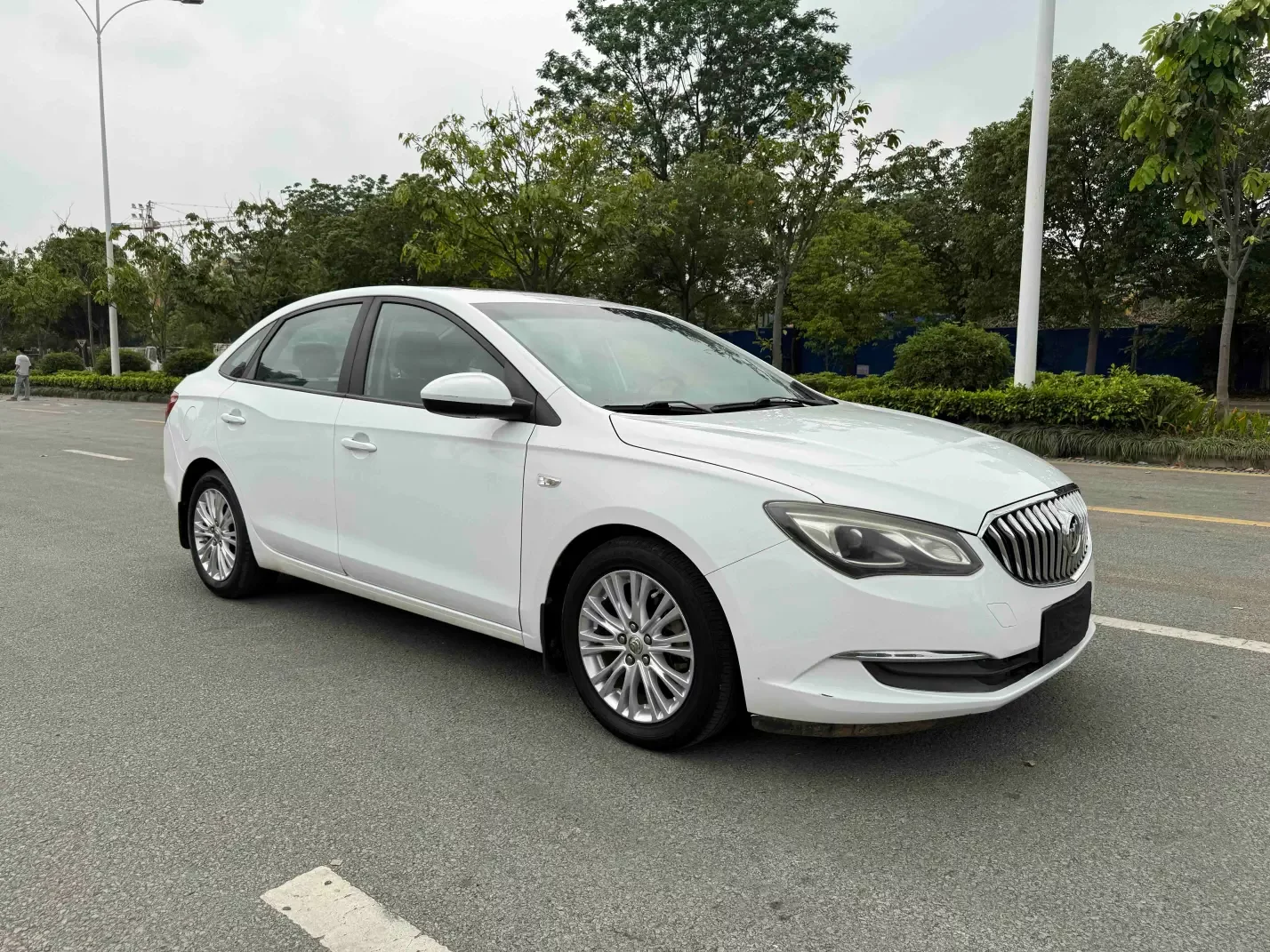 Buick Yinglang