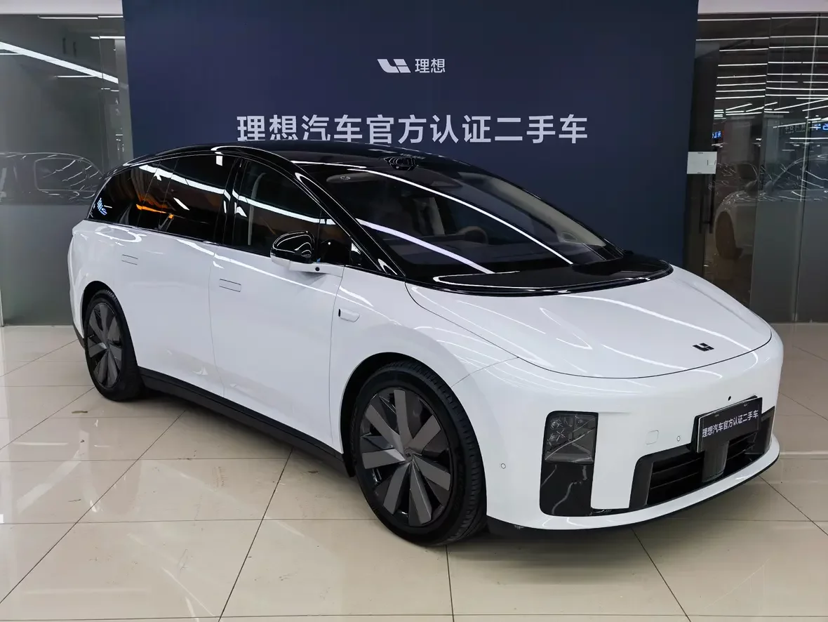 Li Ideal i8