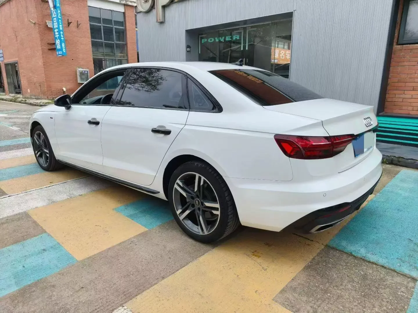Audi A4L