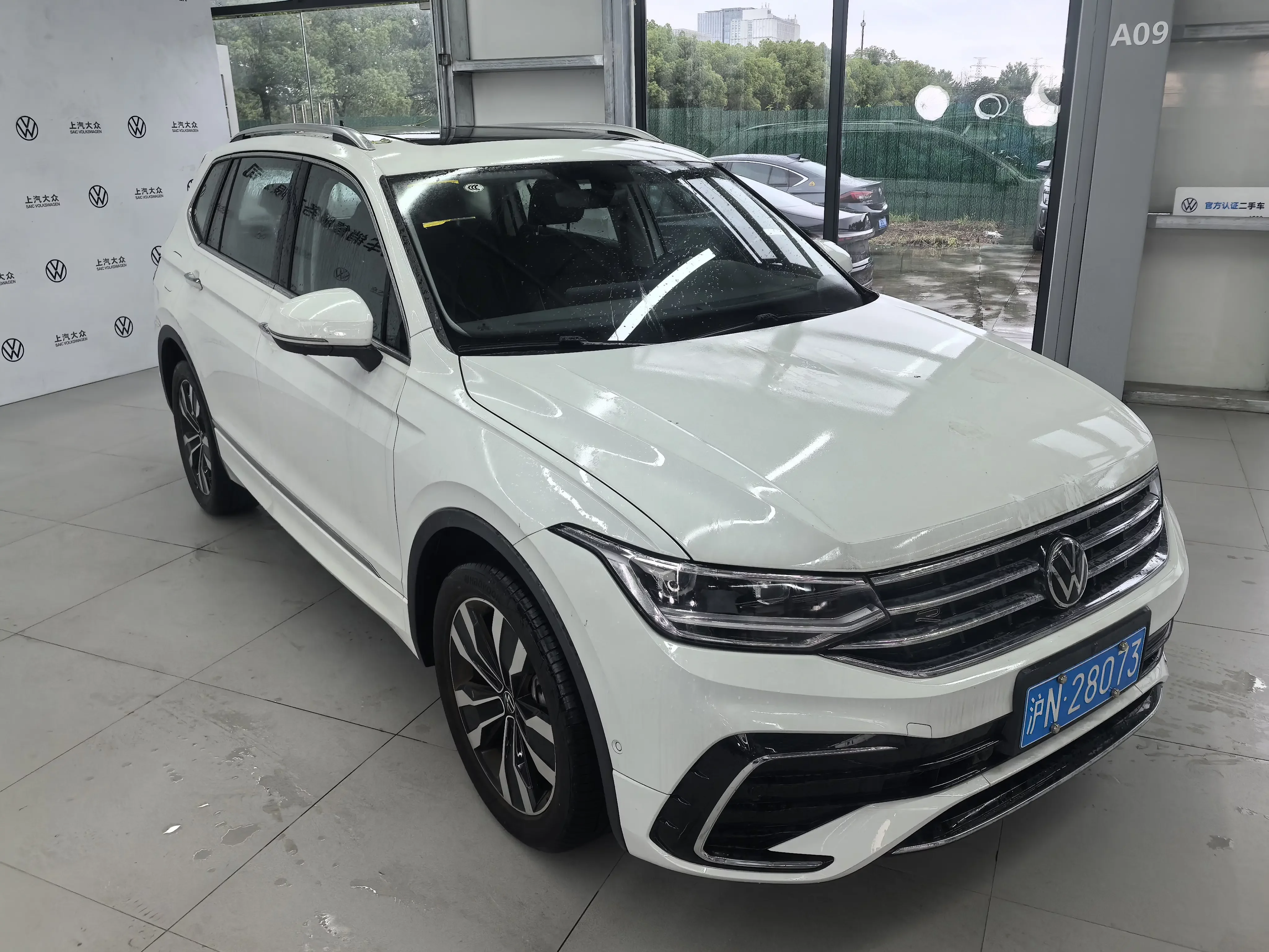 Volkswagen Tiguan L